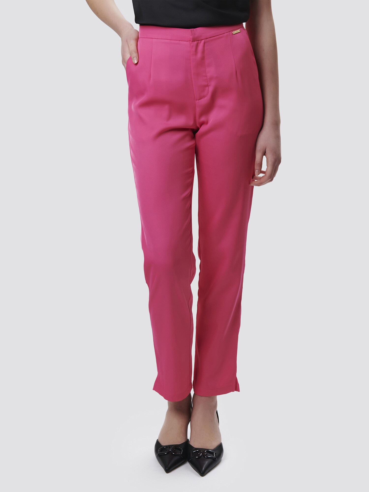 Thumbnail - Influencer Hose Classic line pants