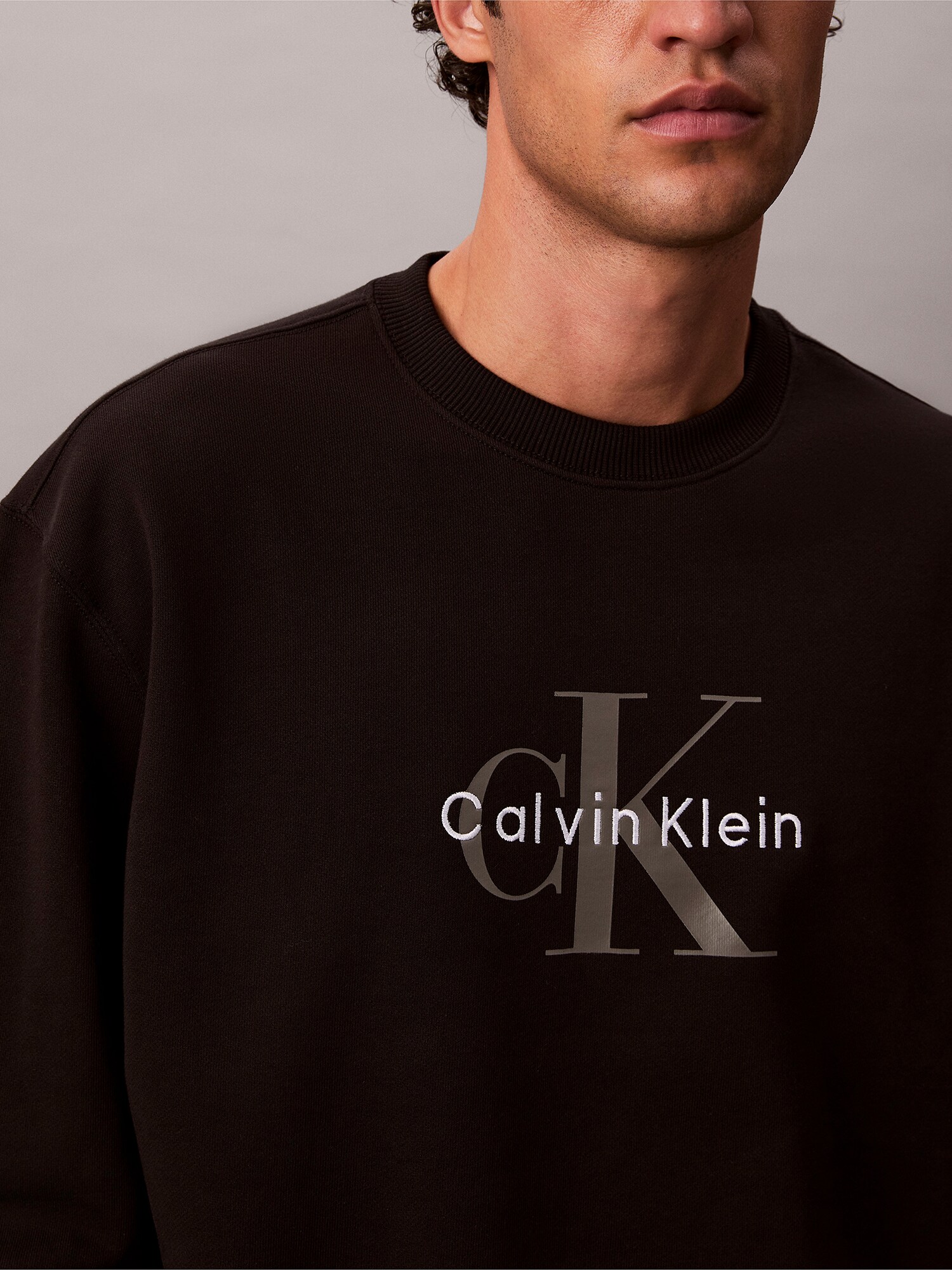 Calvin Klein Jeans Mikina horčicová / čierna / biela (obrázok 6)
