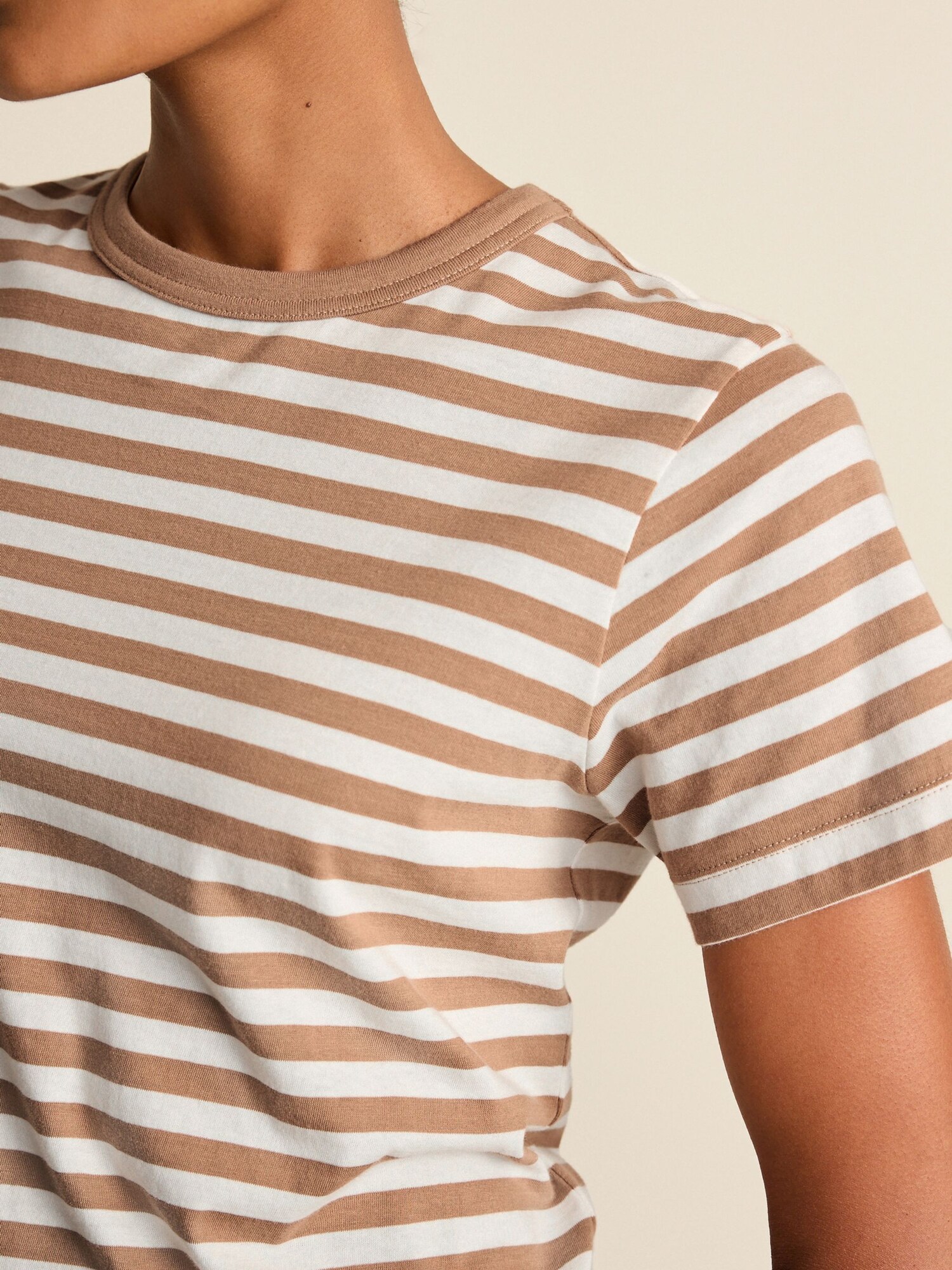 Thumbnail - Shirt