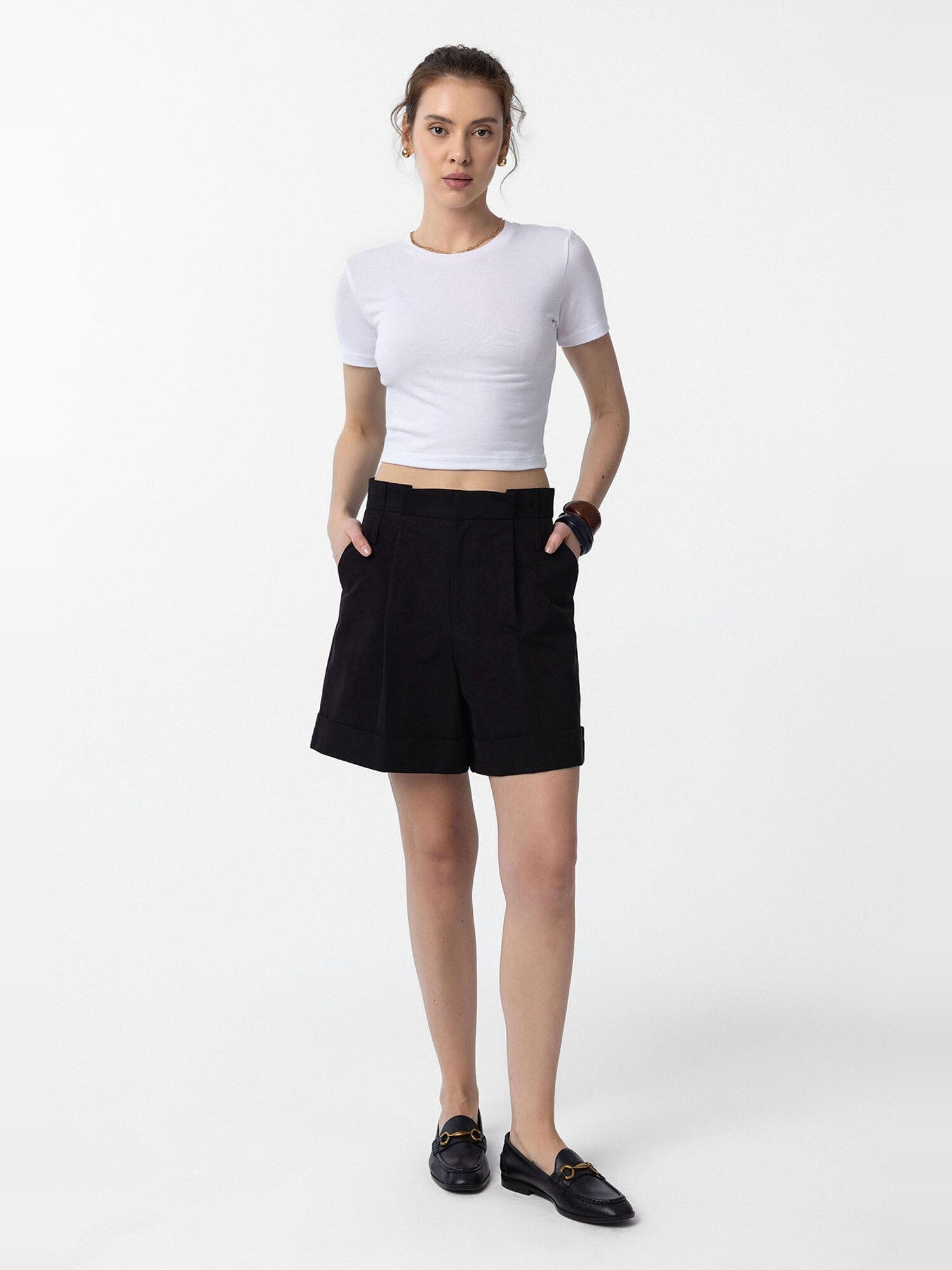 Thumbnail - Shorts 'Marta'
