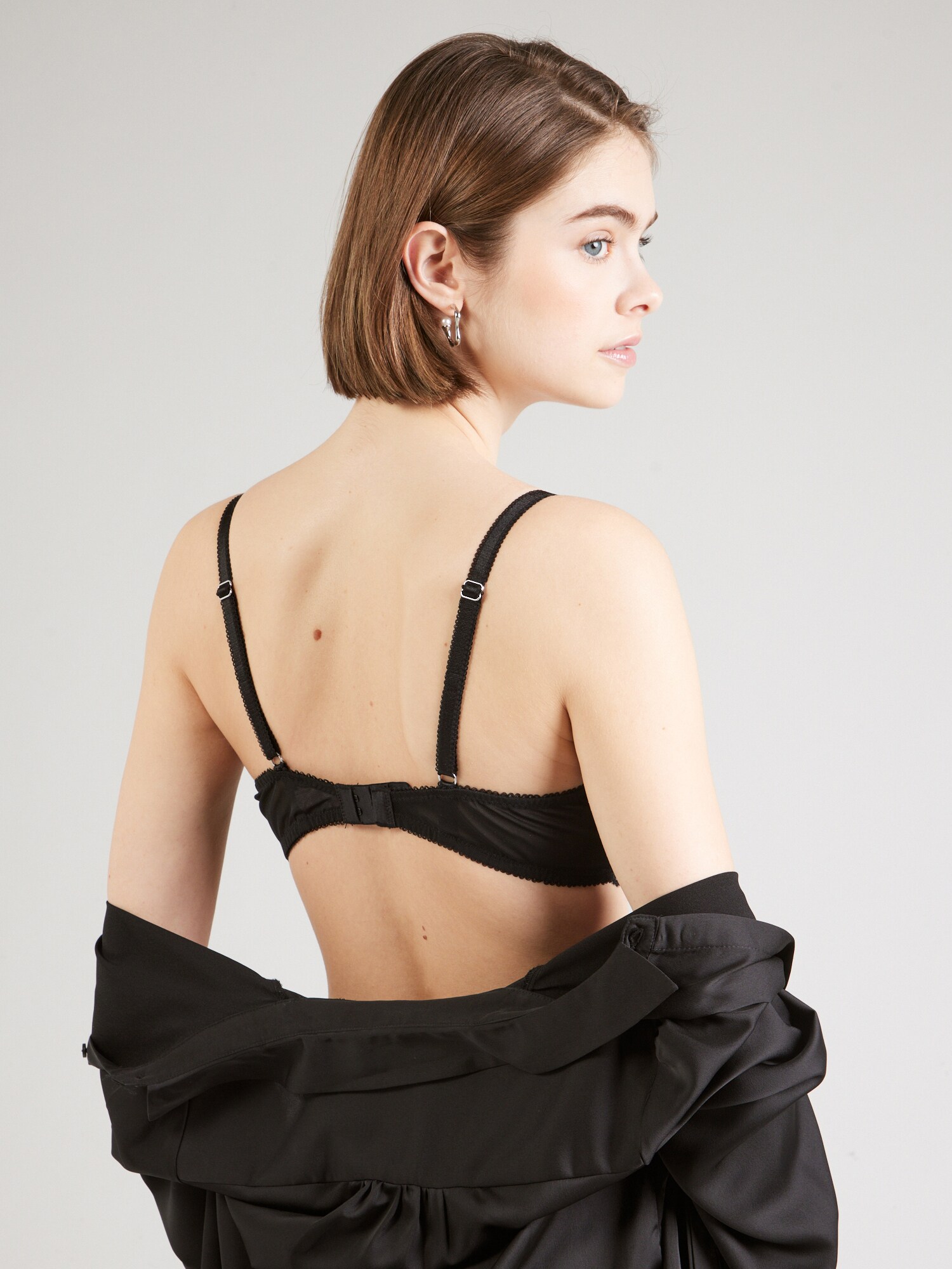 Thumbnail - Boux Avenue BH AMORE