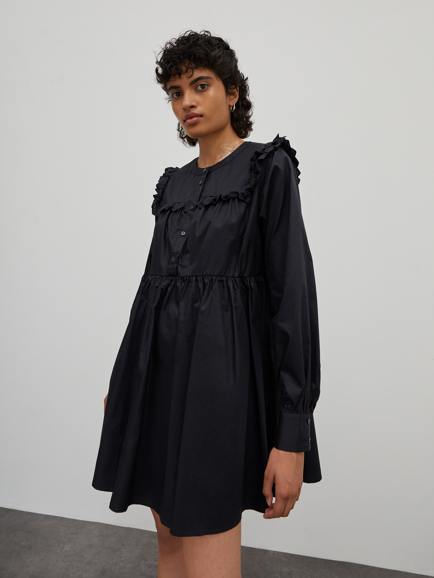 EDITED Ruha 'Camryn'  fekete termék 2. képe
