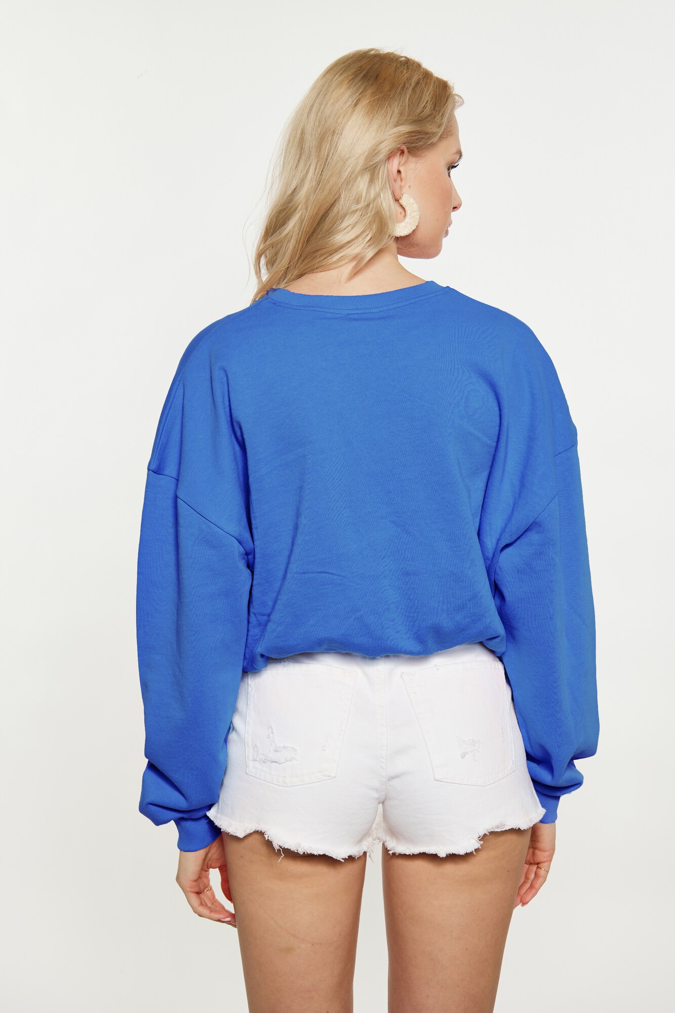 Thumbnail - IZIA Sweatshirt