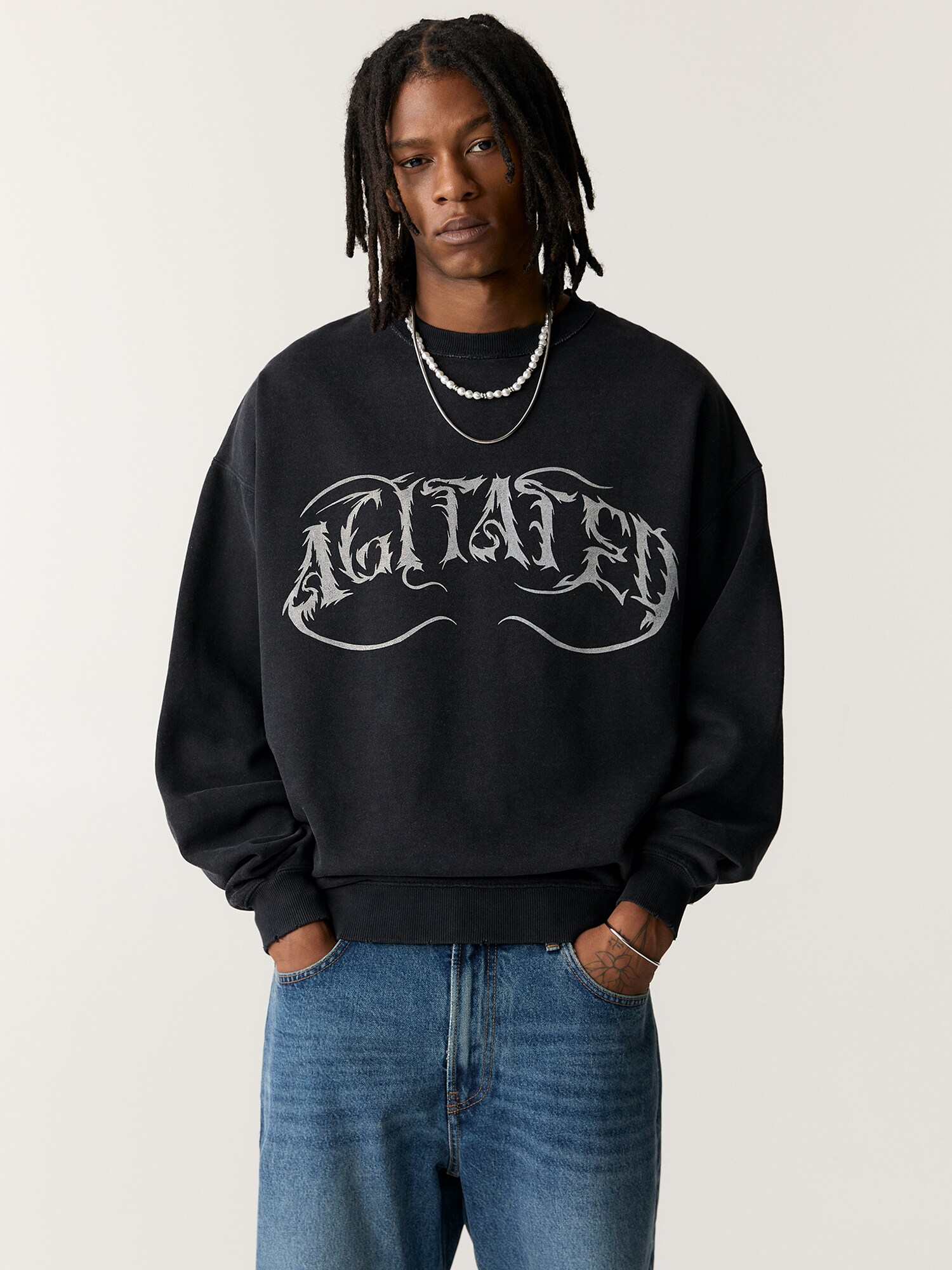 Pull&Bear Tréning póló  antracit / világosszürke termék 2. képe