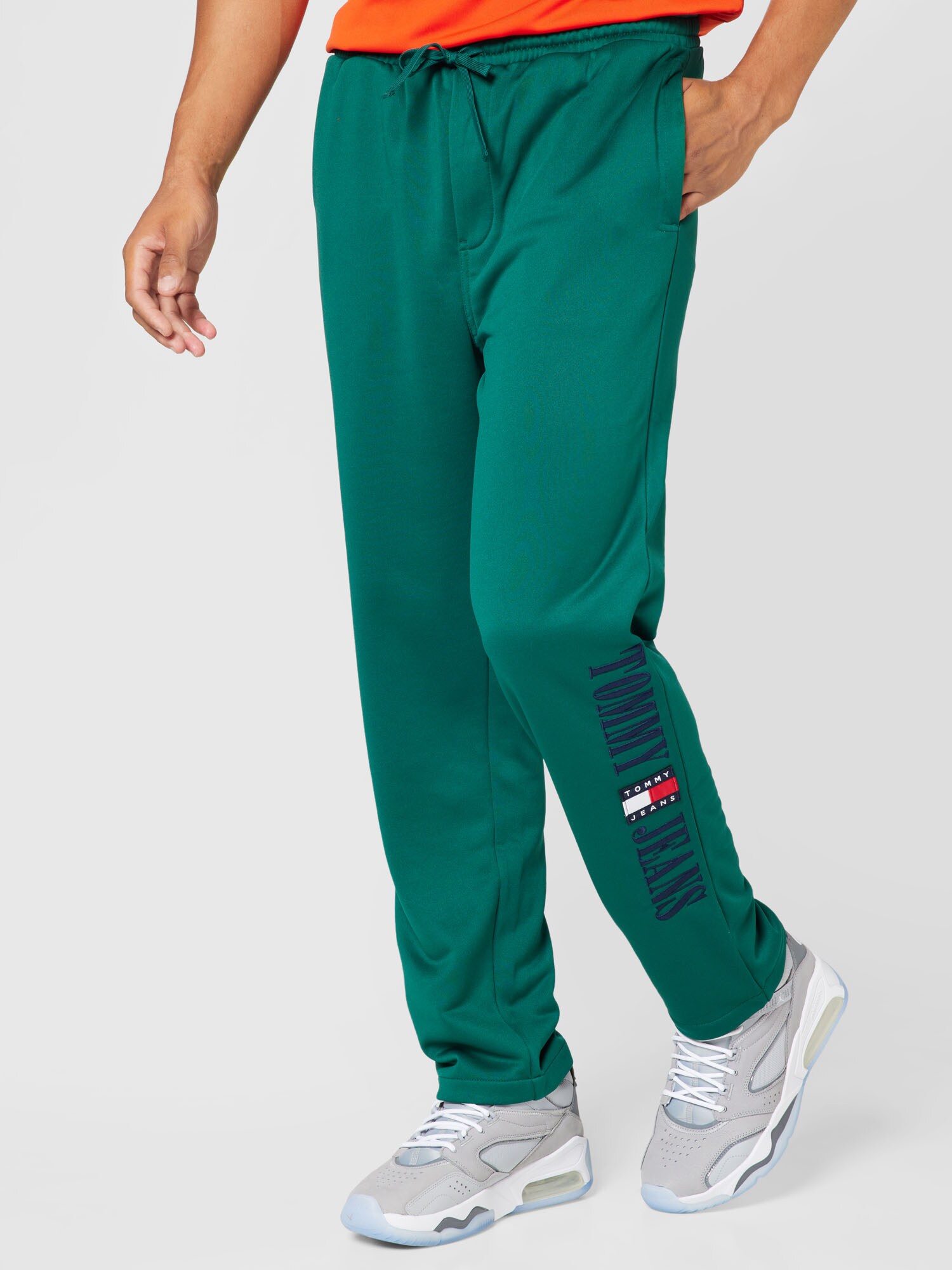 Tommy Jeans Nadrág 'Ethan'  tengerészkék / smaragd / piros / fehér termék 2. képe