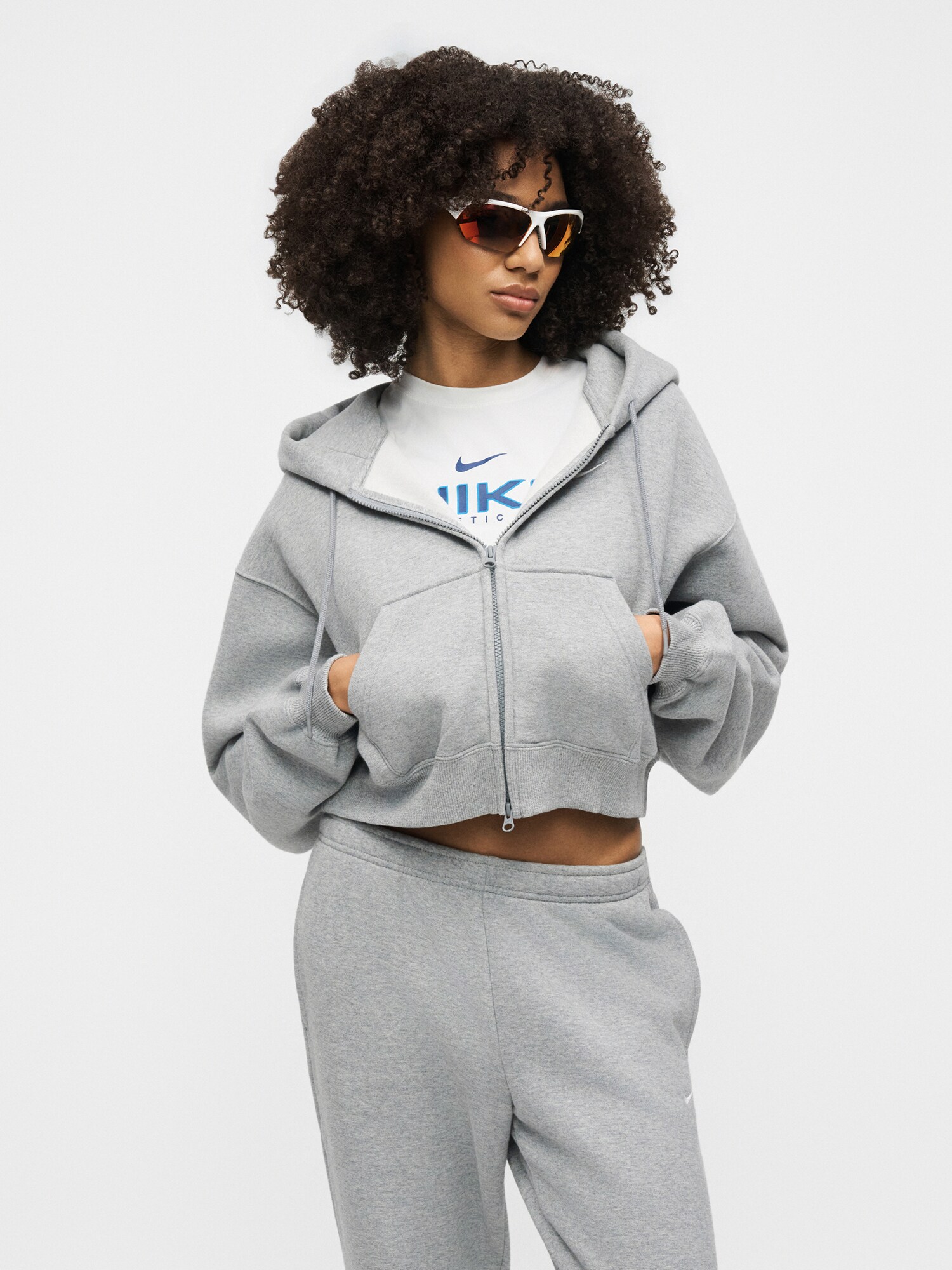 Nike Sportswear Pantalón  gris – imagen 4