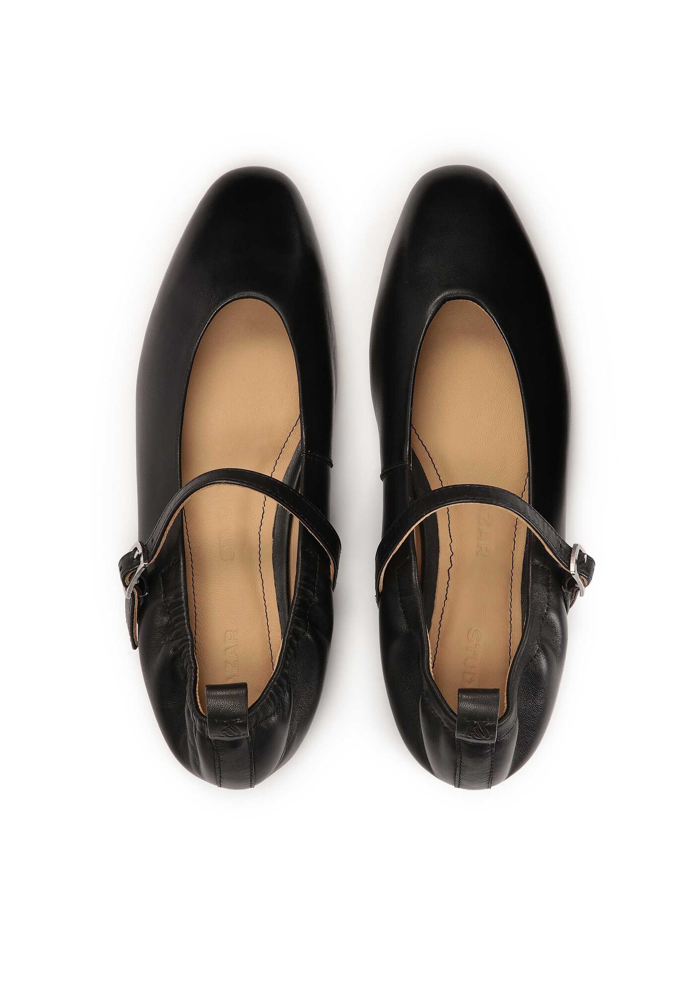 Thumbnail - Ballerina