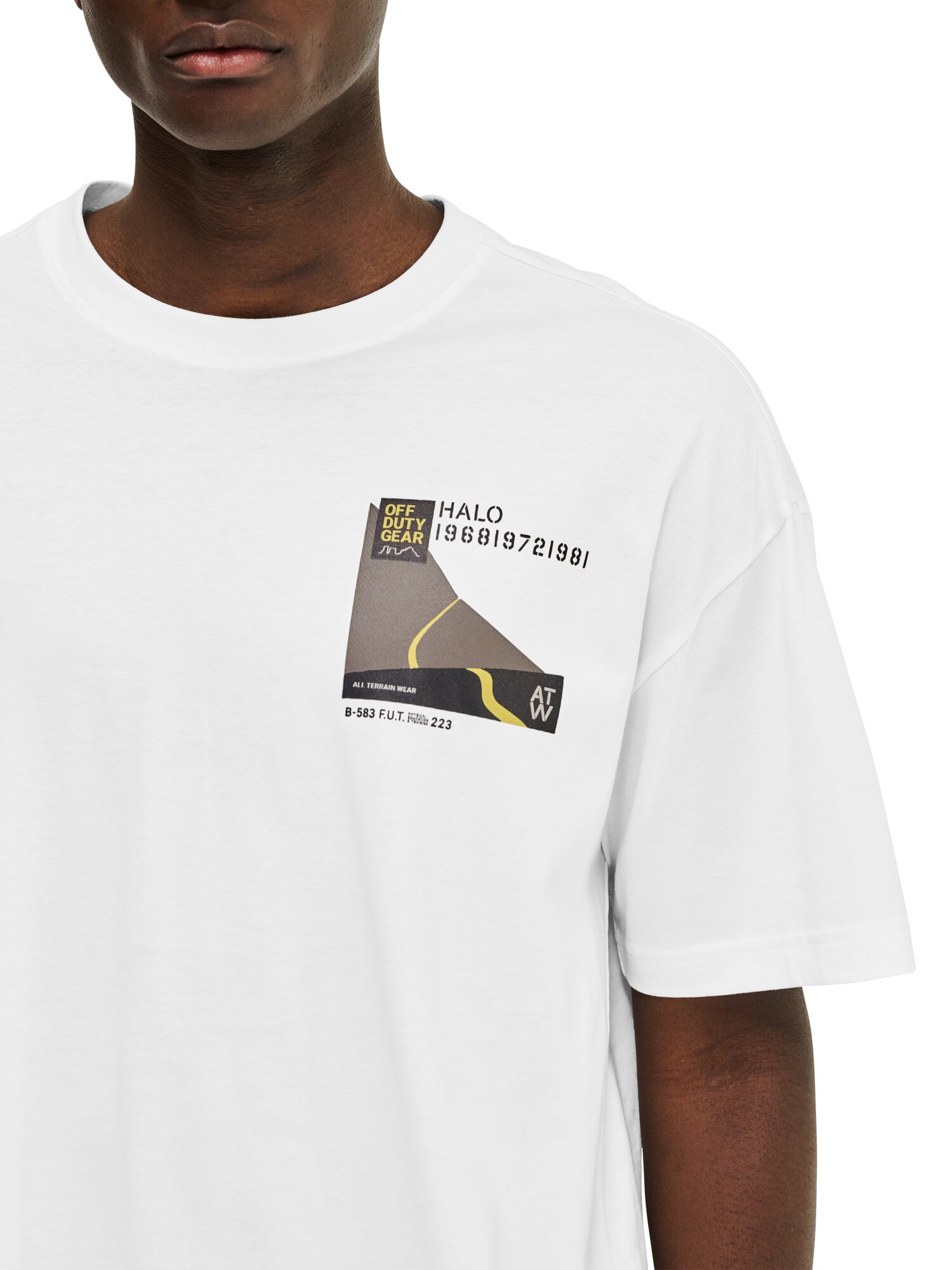 Thumbnail - HALO T-Shirt Bumbag