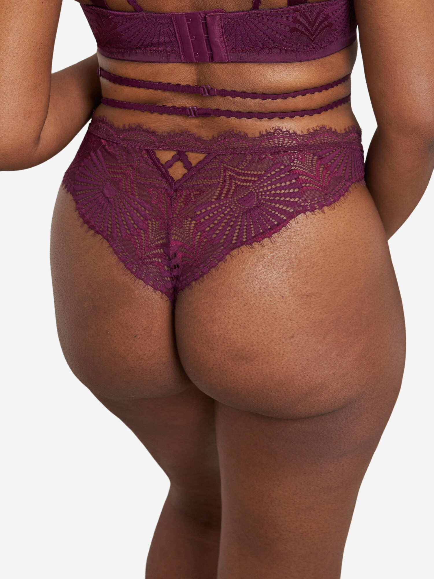 Thumbnail - SugarShape String Lilou