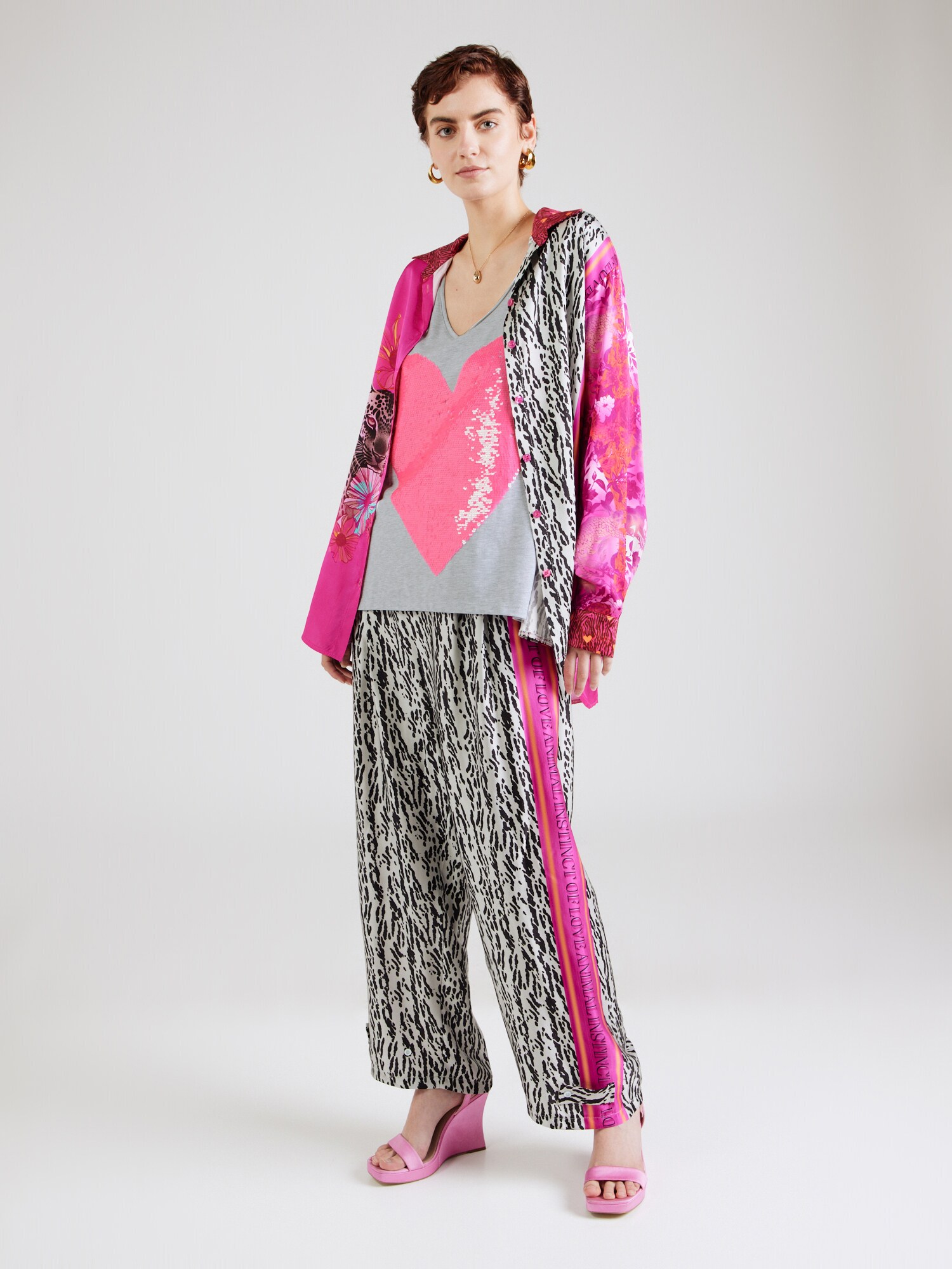 Thumbnail - miss goodlife T-Shirt