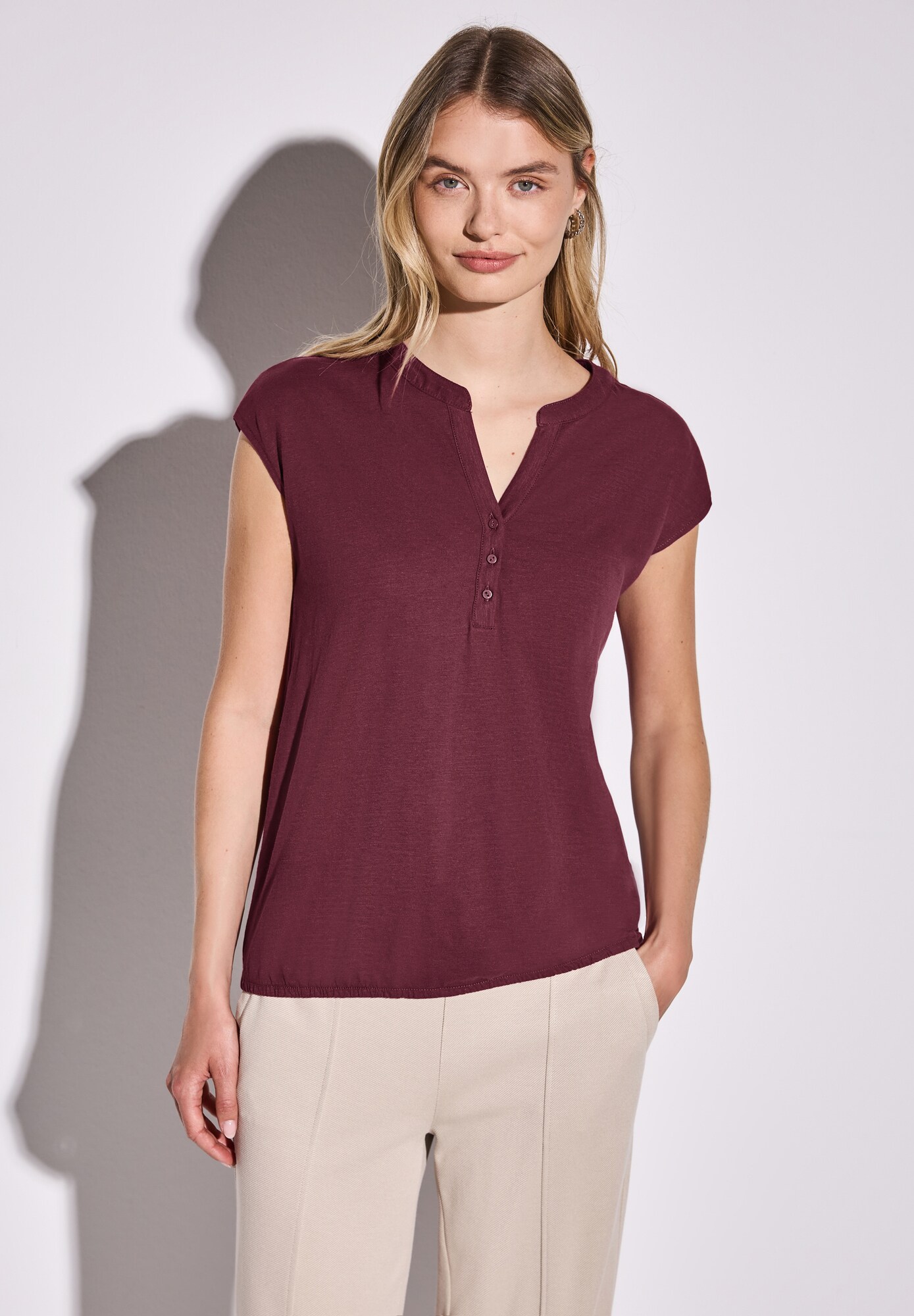Thumbnail - Shirt