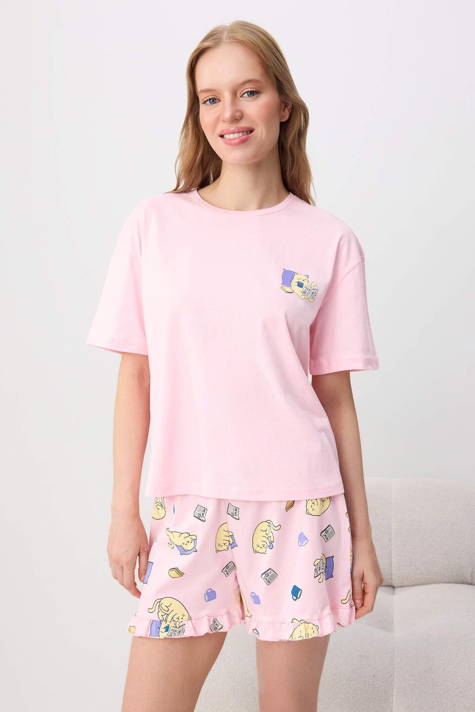 Kort pyjamas pastellgul / lavendel / rosa