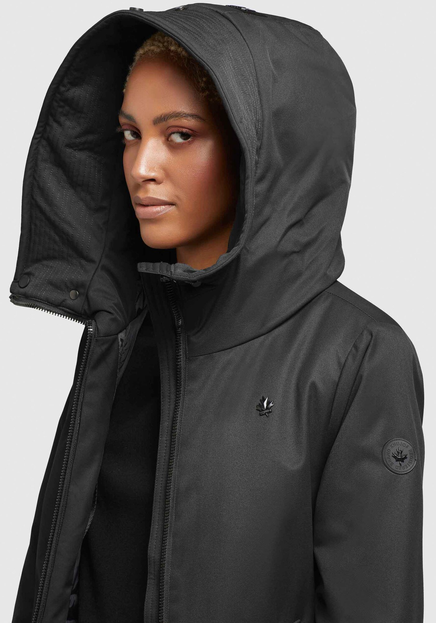 Thumbnail - khujo Mantel