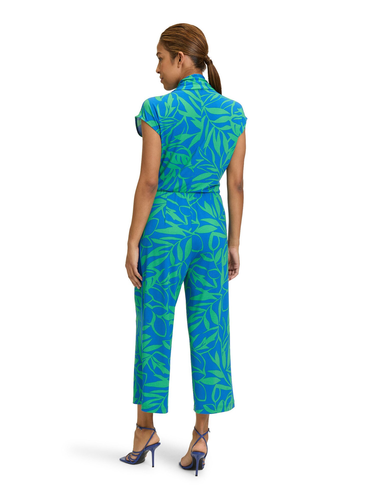 Thumbnail - Jumpsuit