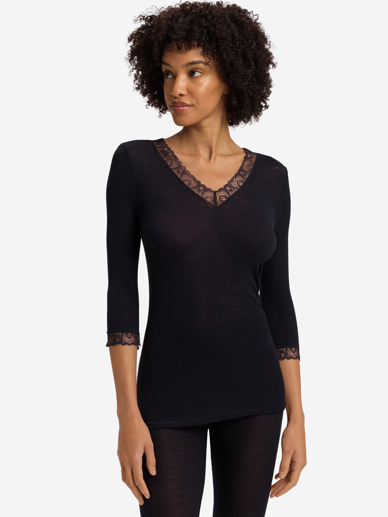 Thumbnail - Hanro Sleepshirt  Woolen Lace