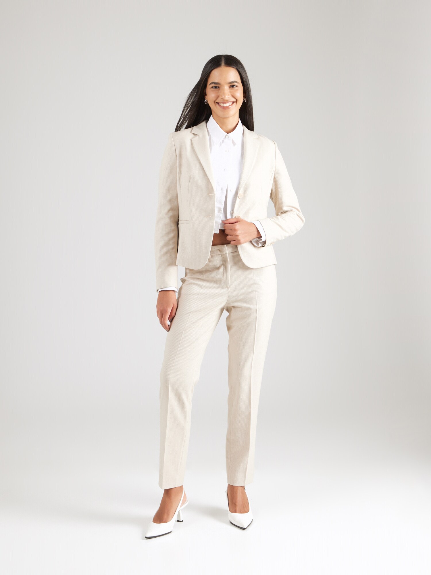Thumbnail - Blazer
