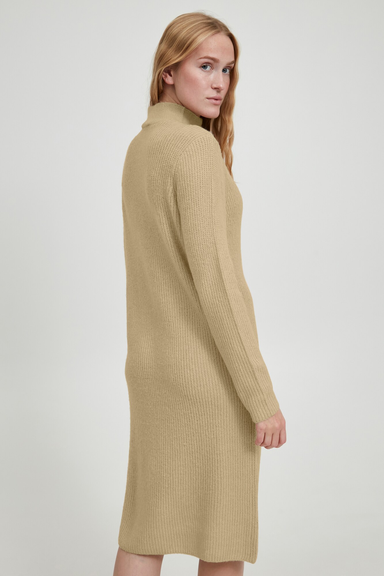 Thumbnail - b.young Strickkleid