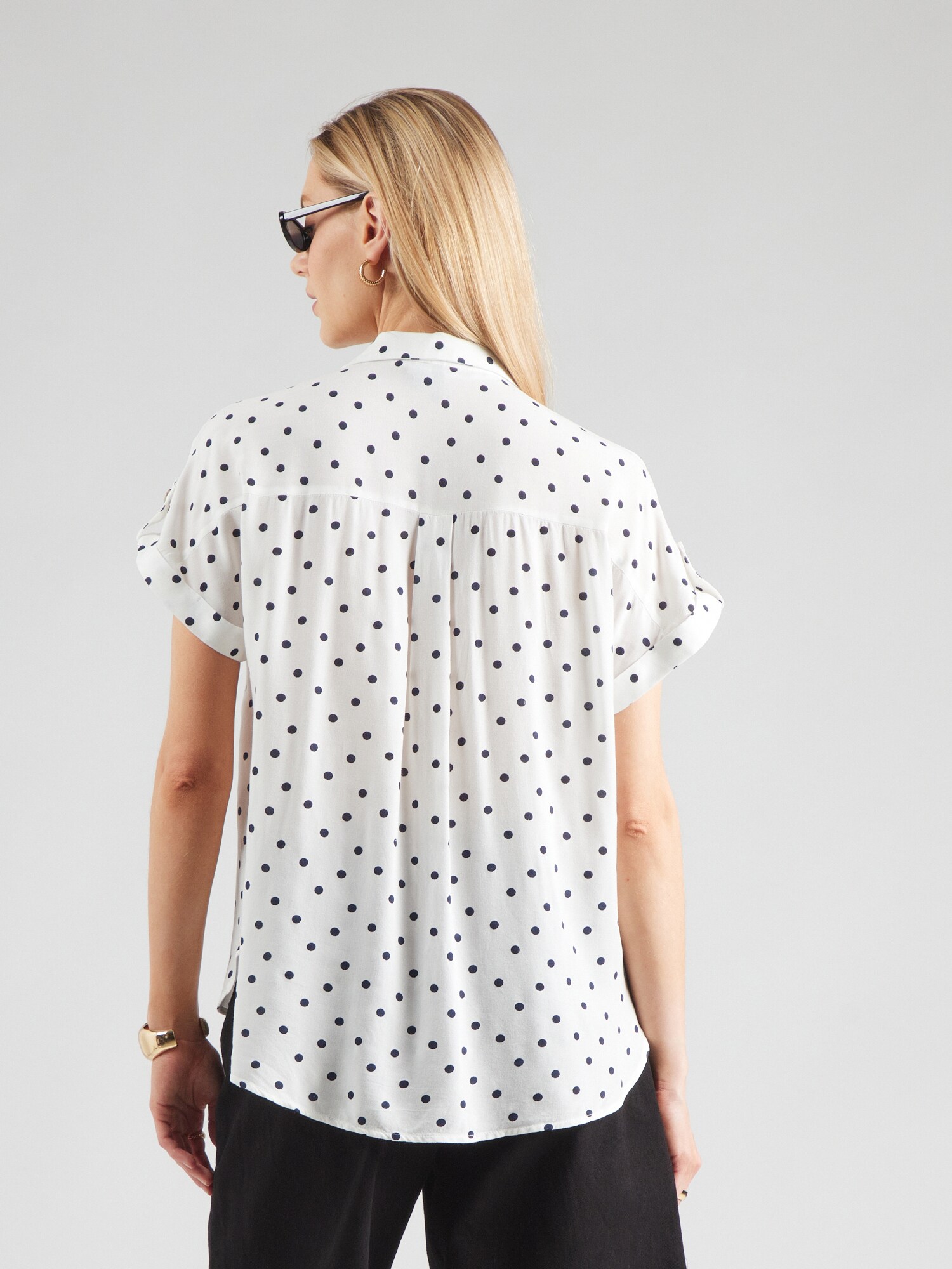 VERO MODA Blúzka 'VMBUMPY' námornícka modrá / biela (obrázok 3)