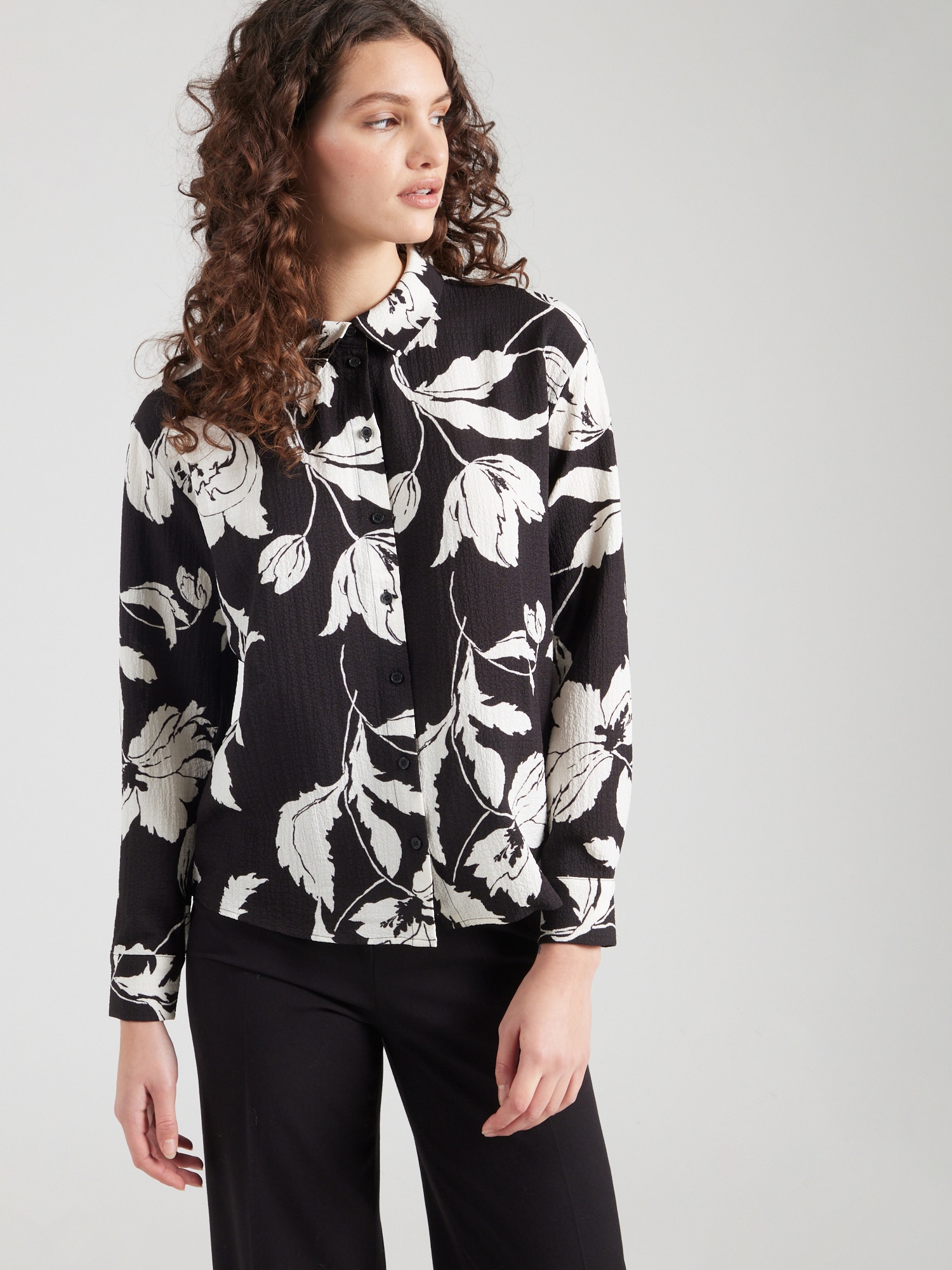 VERO MODA Blúz 'VMMACHA'  fekete / fehér termék 2. képe