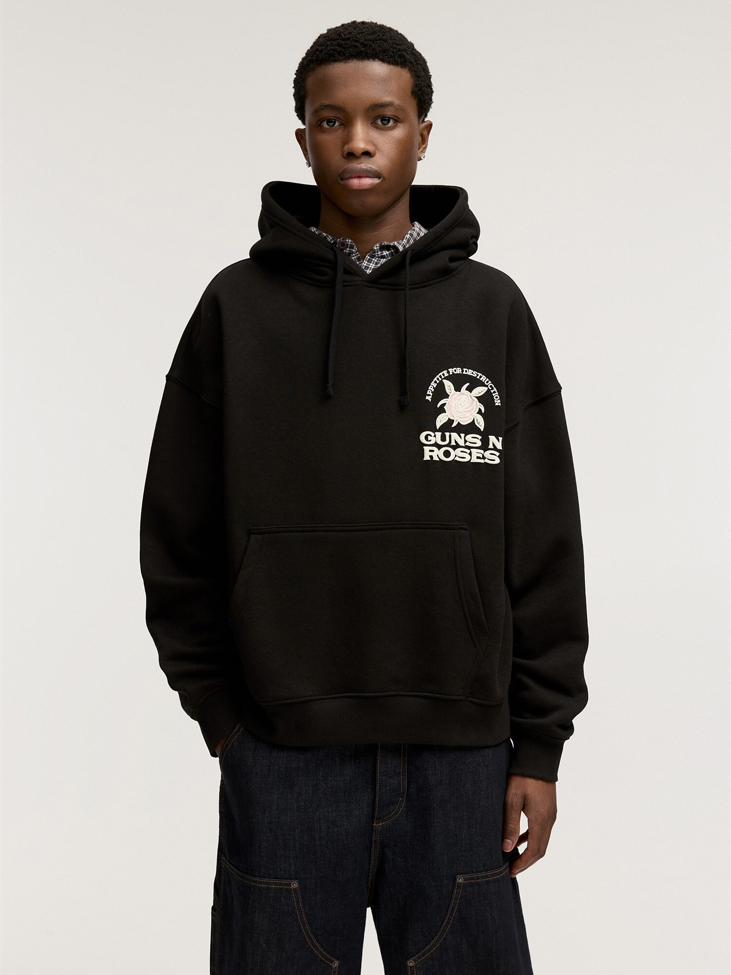 Pull&Bear Tréning póló  zöld / rózsaszín / fekete / fehér termék 2. képe
