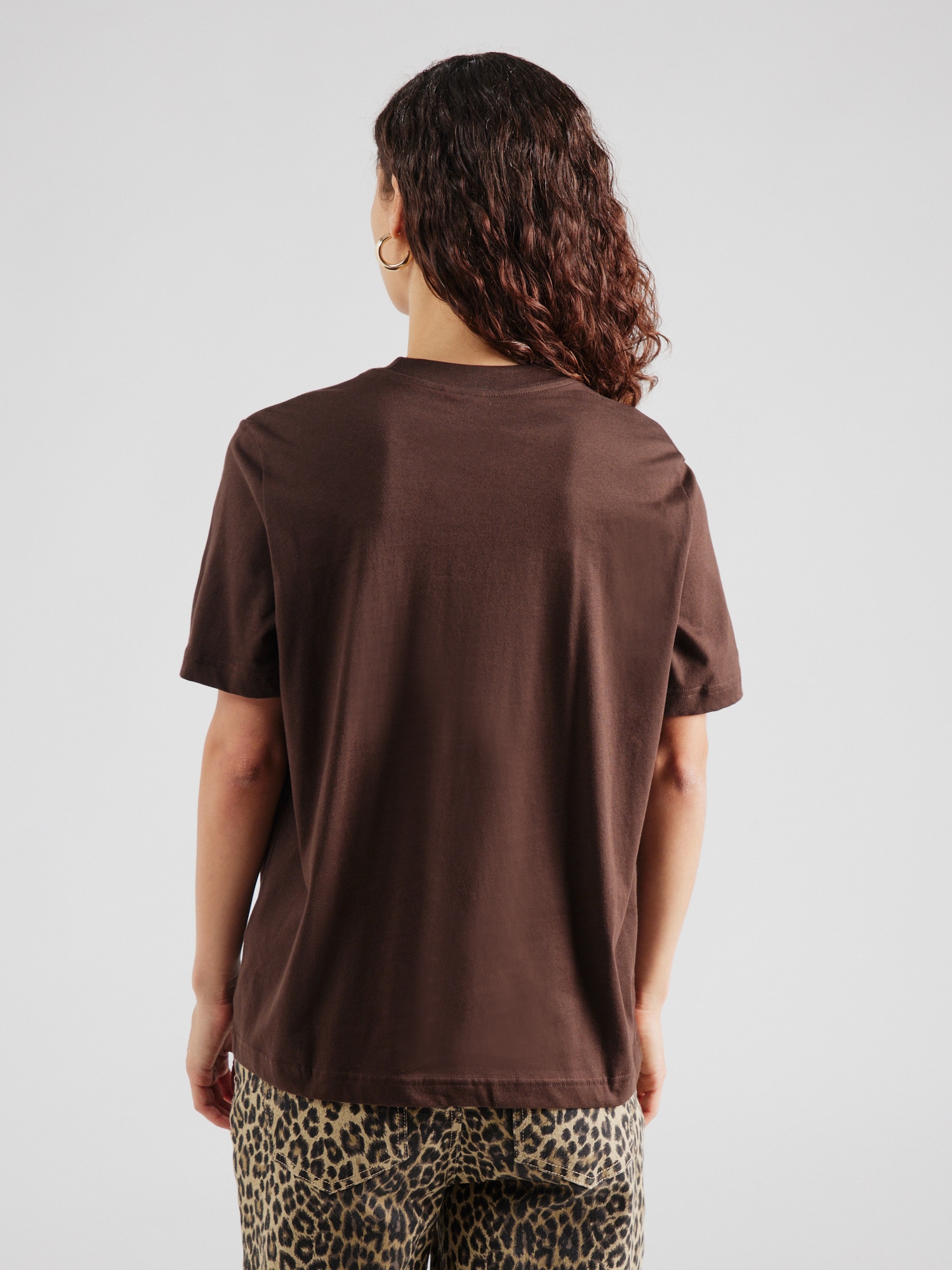 Thumbnail - T-Shirt