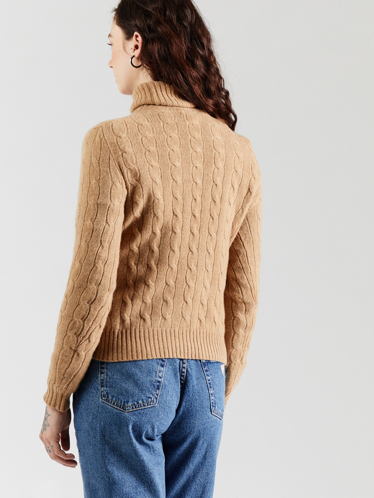 Thumbnail - Pullover