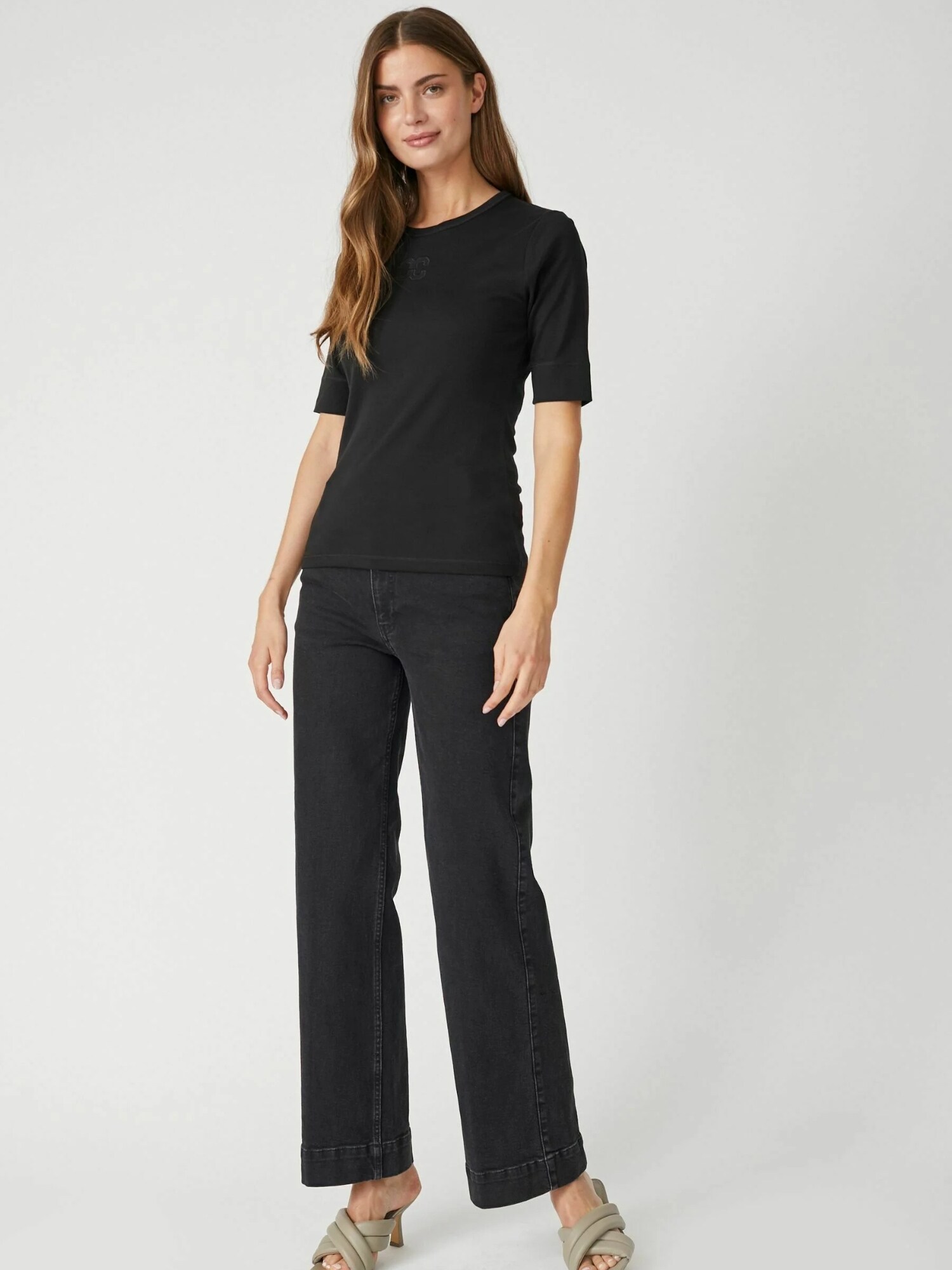 Thumbnail - cocouture T-Shirt Granny