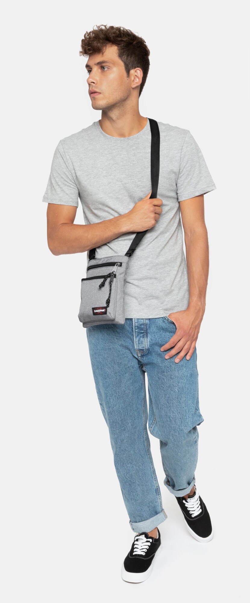 EASTPAK Válltáska  világosszürke termék 2. képe