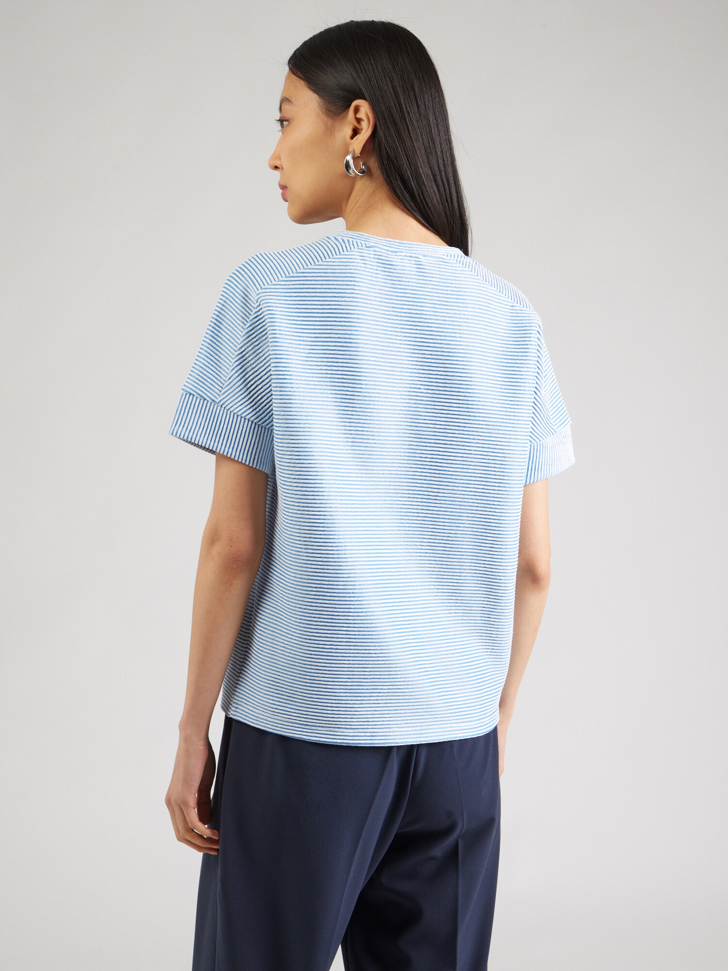 Thumbnail - T-Shirt