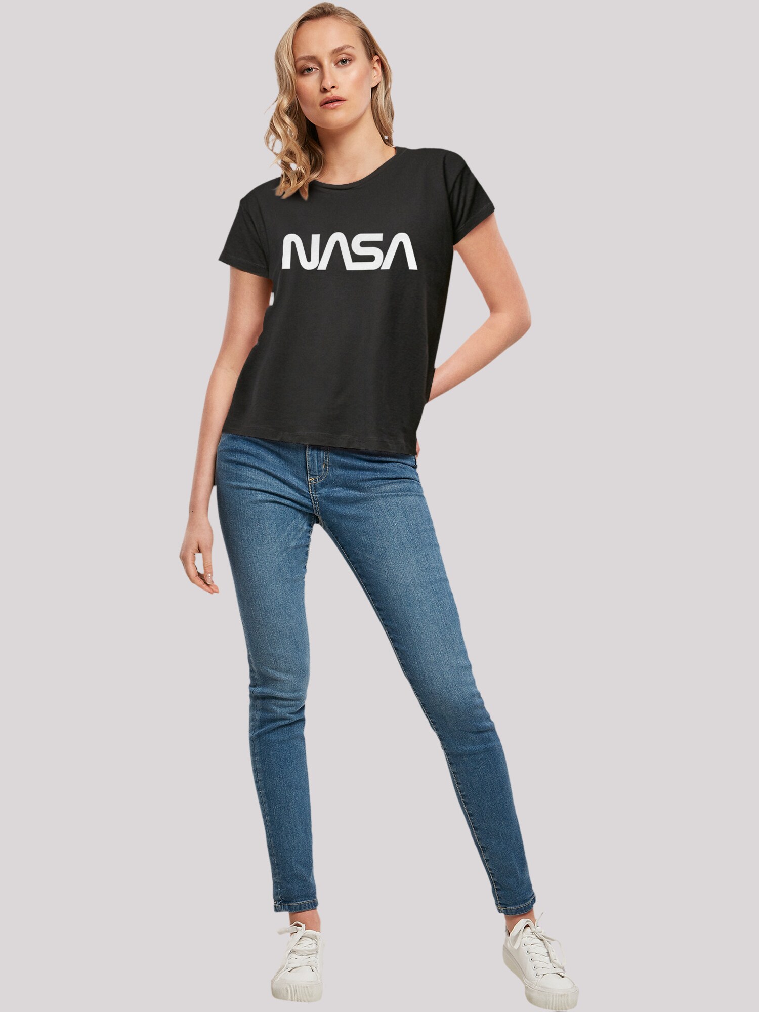 Thumbnail - F4NT4STIC T-Shirt Modern Logo