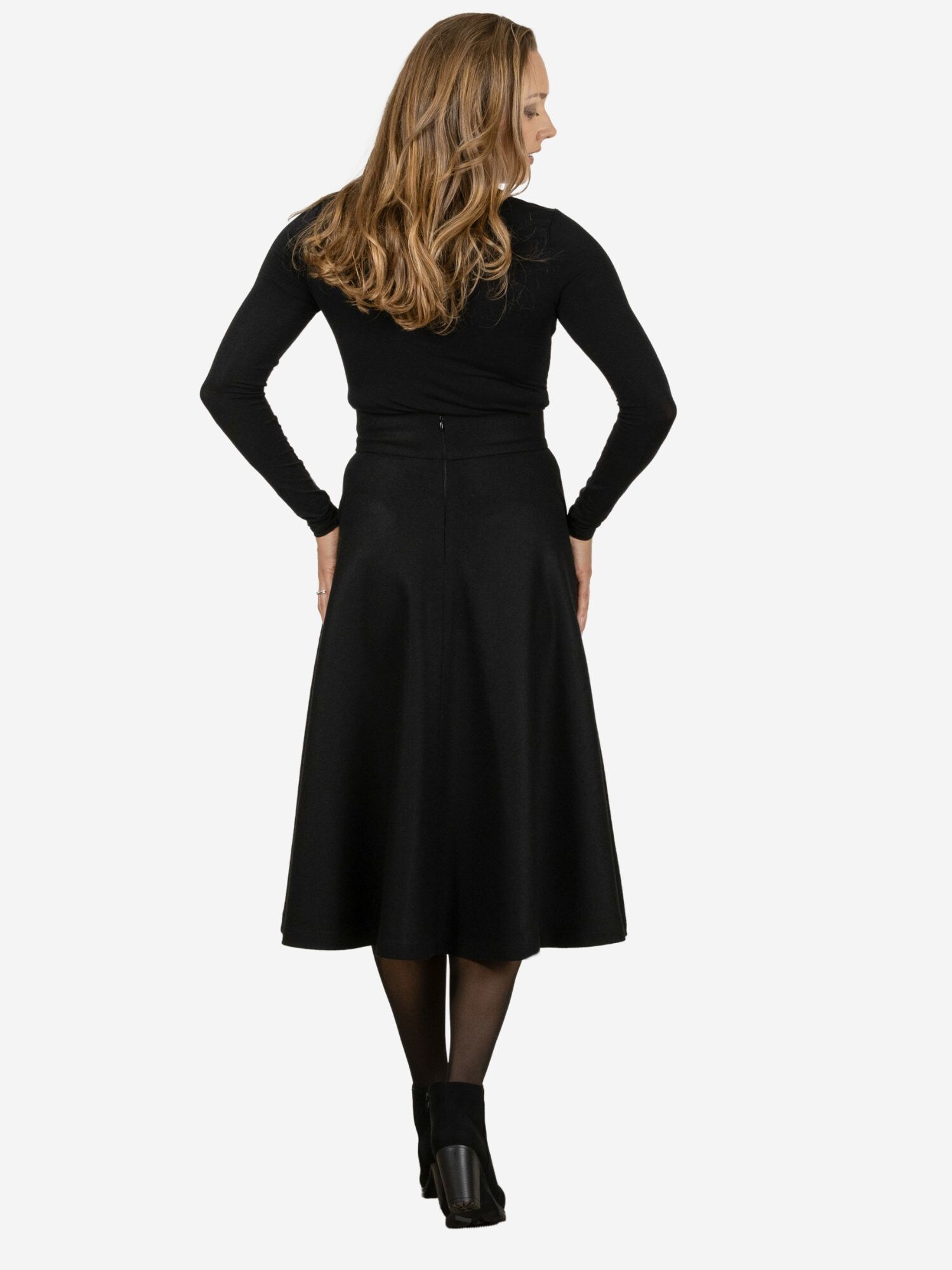 Thumbnail - Nikka Place Rock Lily