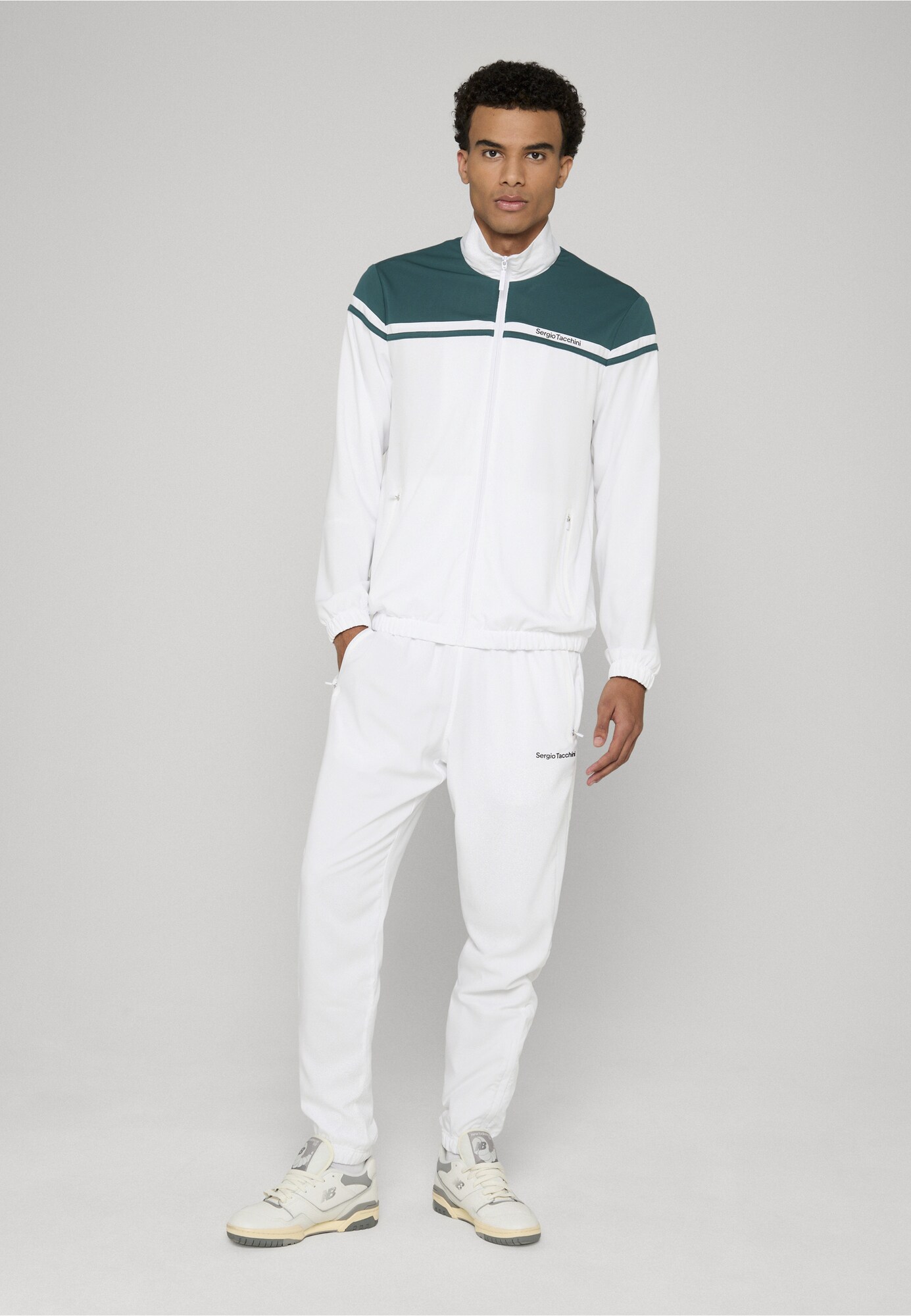 Sergio Tacchini Ropa para correr 'Riflesso' pino / blanco – imagen 3