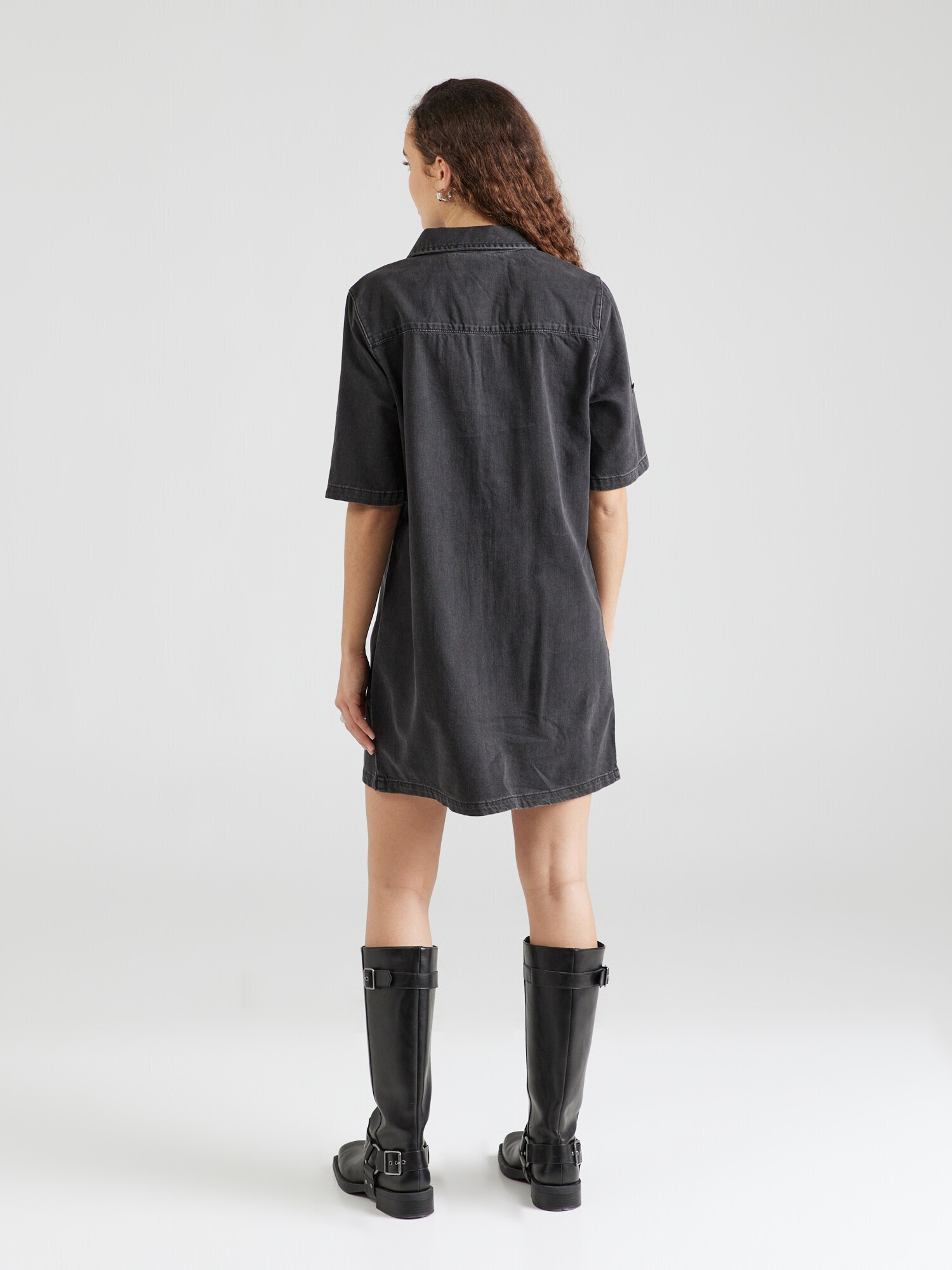 Noisy may Košeľové šaty čierny denim (obrázok 3)