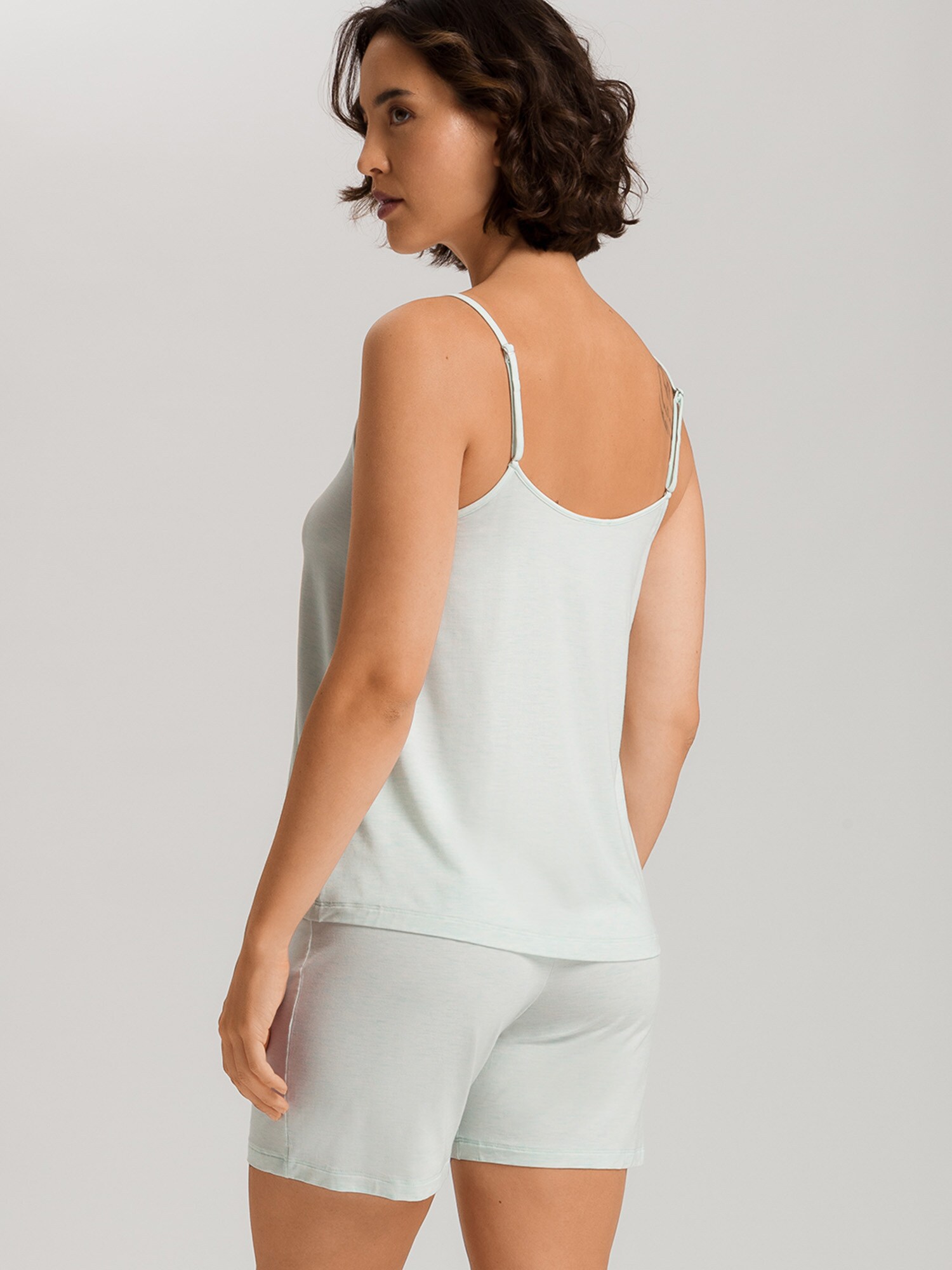 Thumbnail - Hanro Shorty Natural Elegance