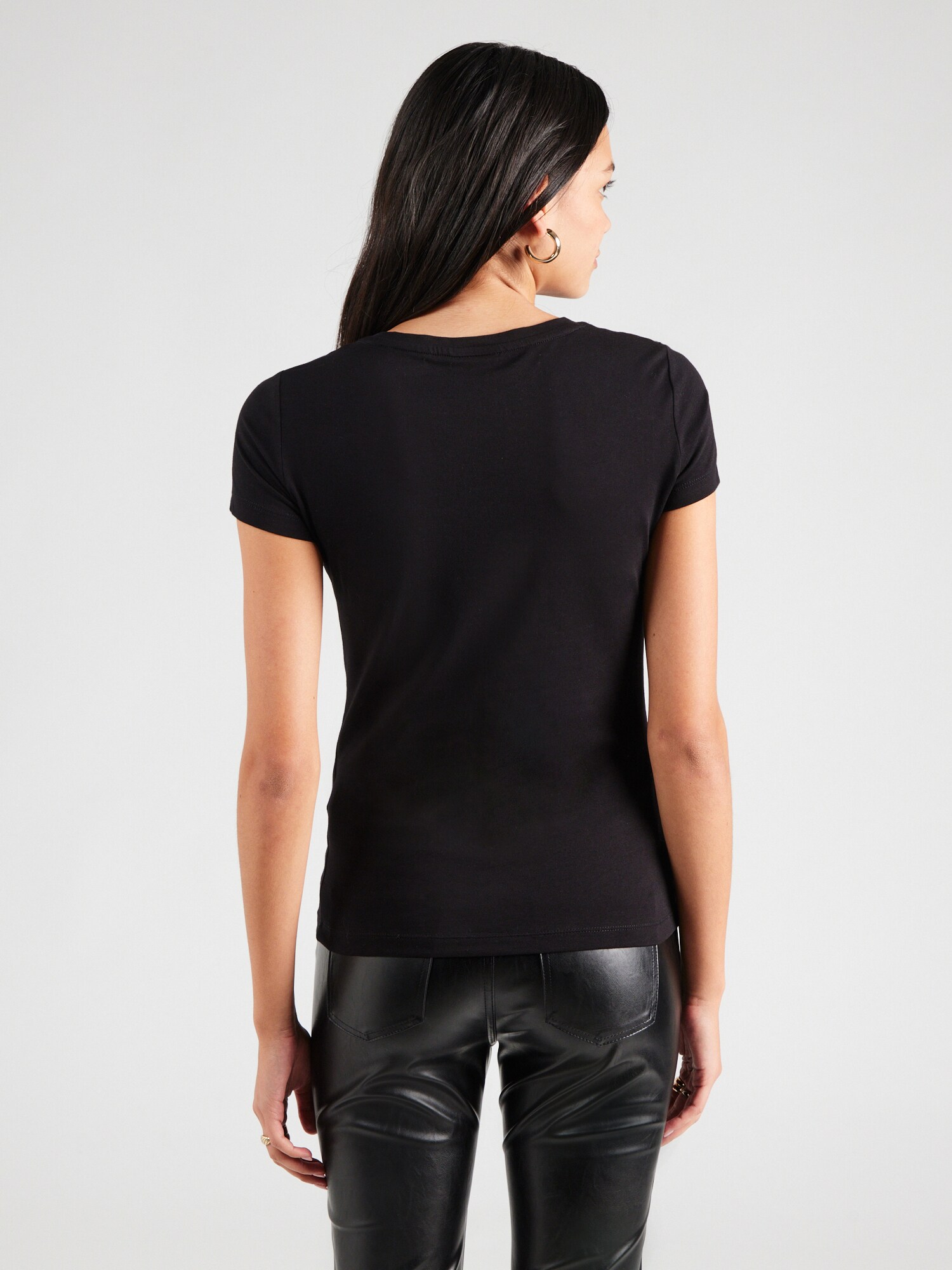 Thumbnail - T-Shirt