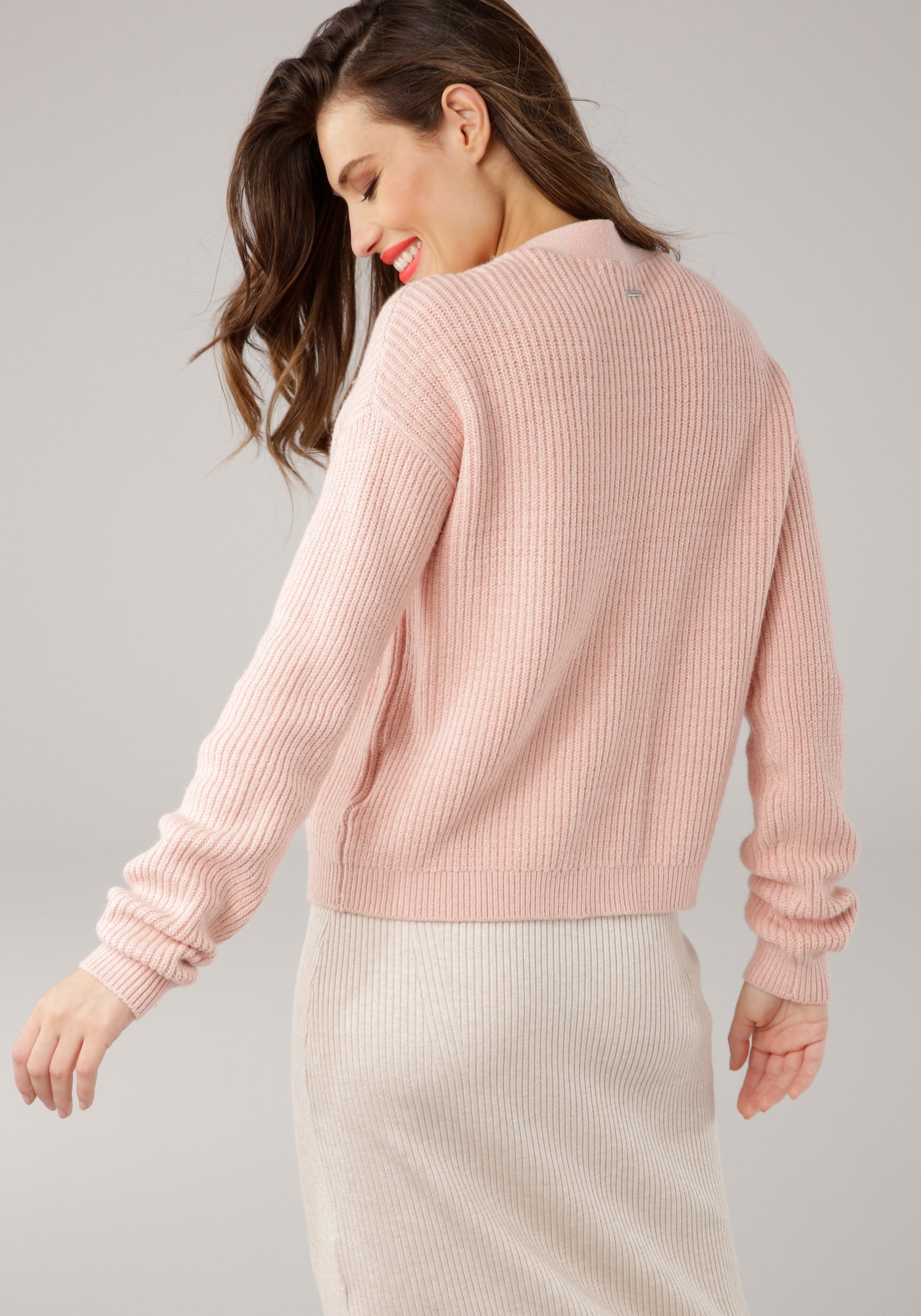 Thumbnail - Strickjacke