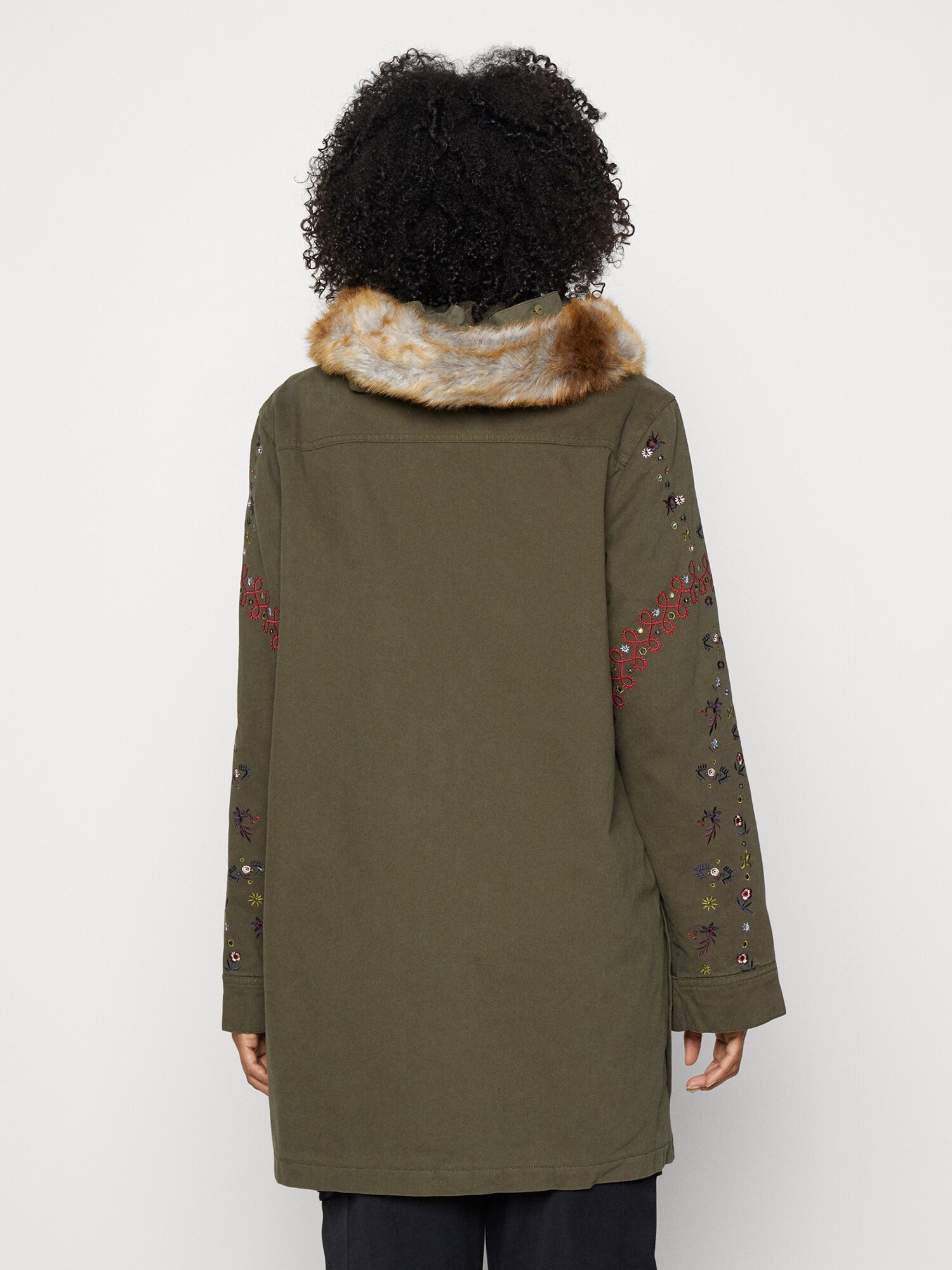 Desigual Zimná parka námornícka modrá / horčicová / kaki / ohnivo červená (obrázok 6)