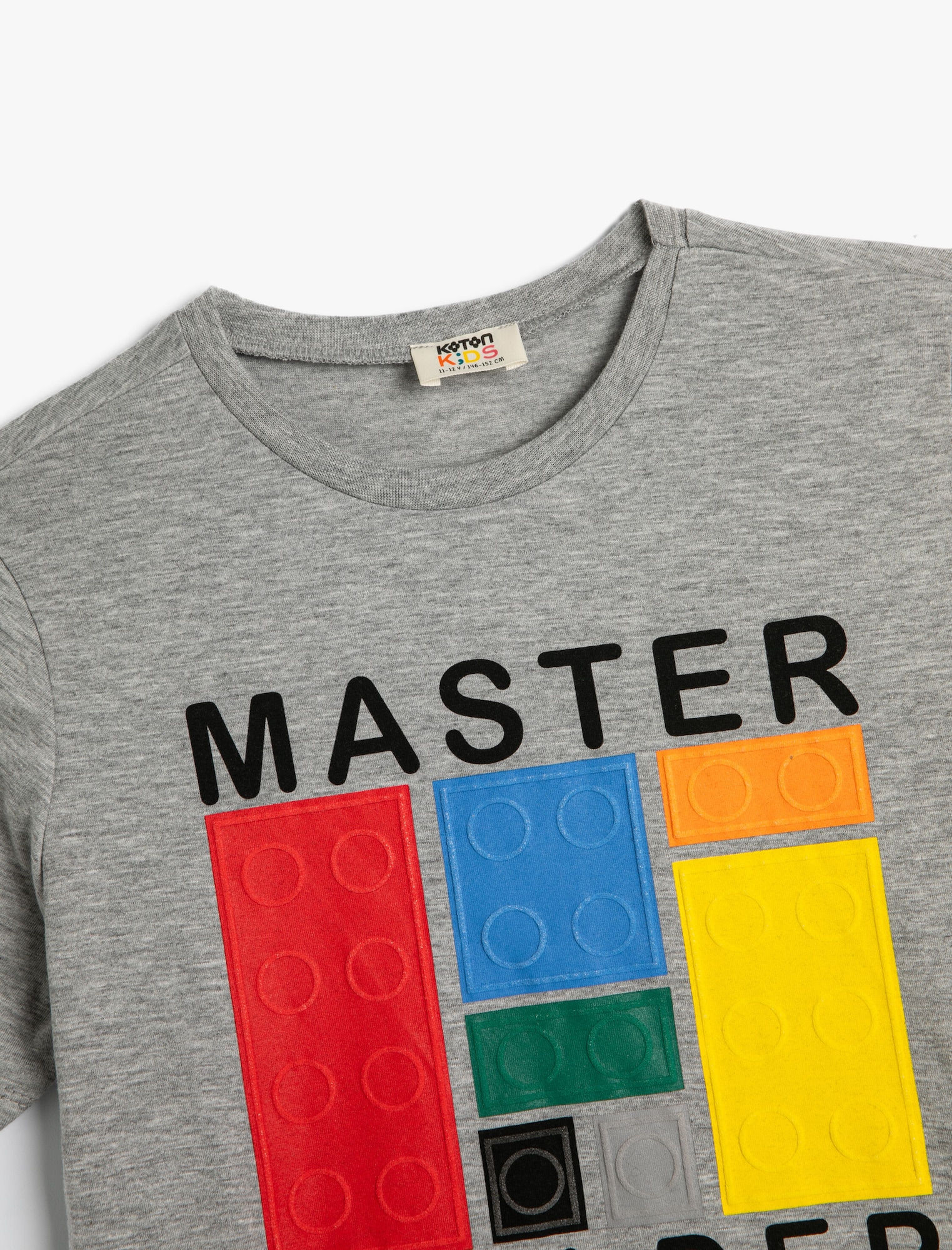 Thumbnail - T-Shirt