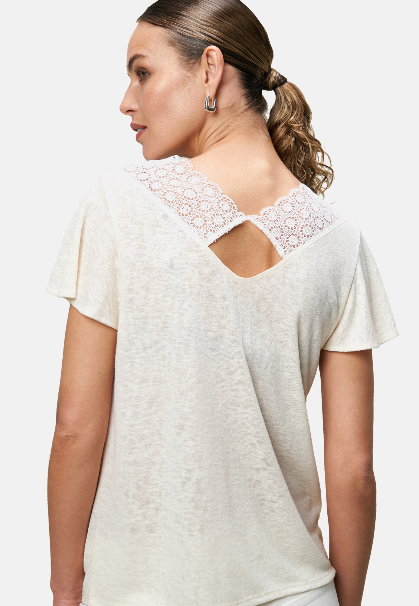 Thumbnail - Shirt