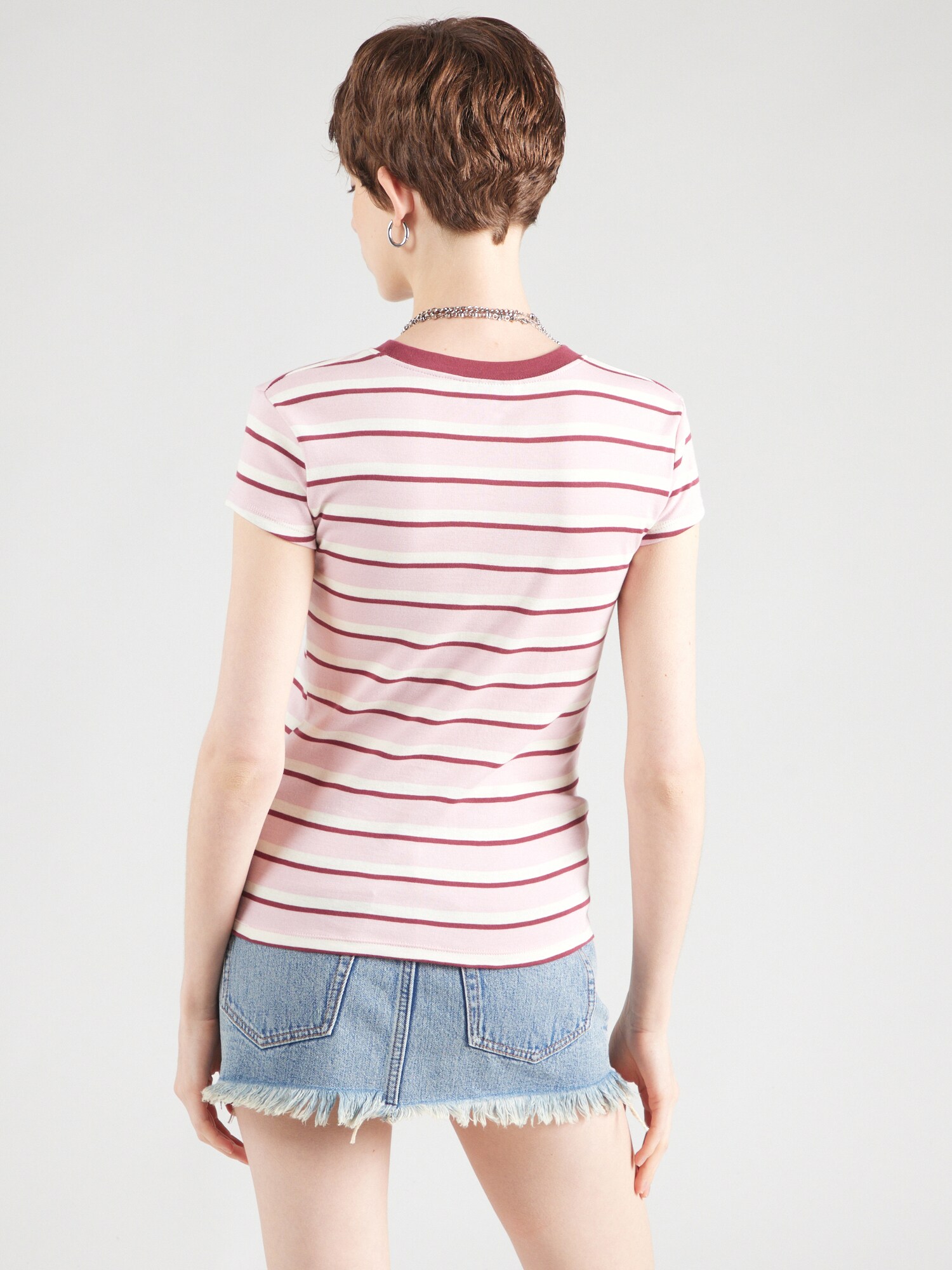 Thumbnail - T-Shirt