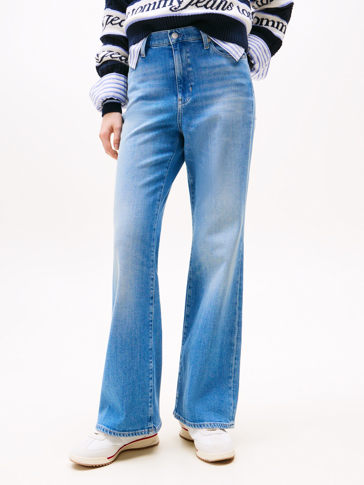 Tommy Jeans Farmer 'BELLA'  kék farmer termék 2. képe