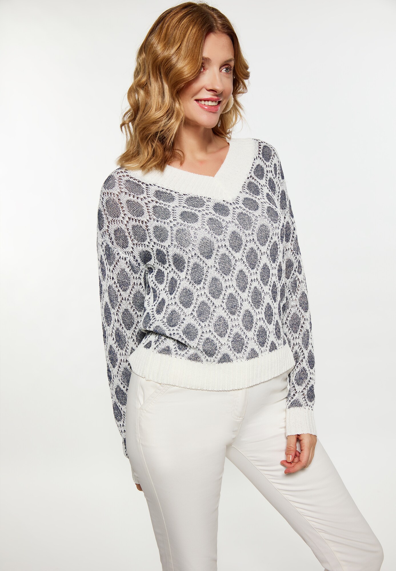 Thumbnail - usha FESTIVAL Pullover