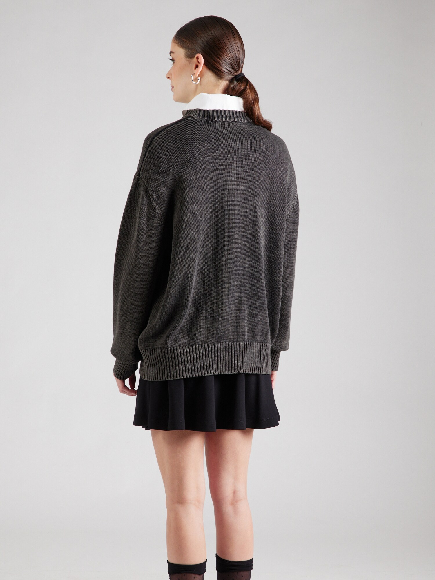 Thumbnail - Pullover