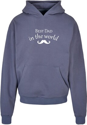 Merchcode Sweatshirt ‘Fathers Day – Best dad in the world 2’ Duifblauw / Wit