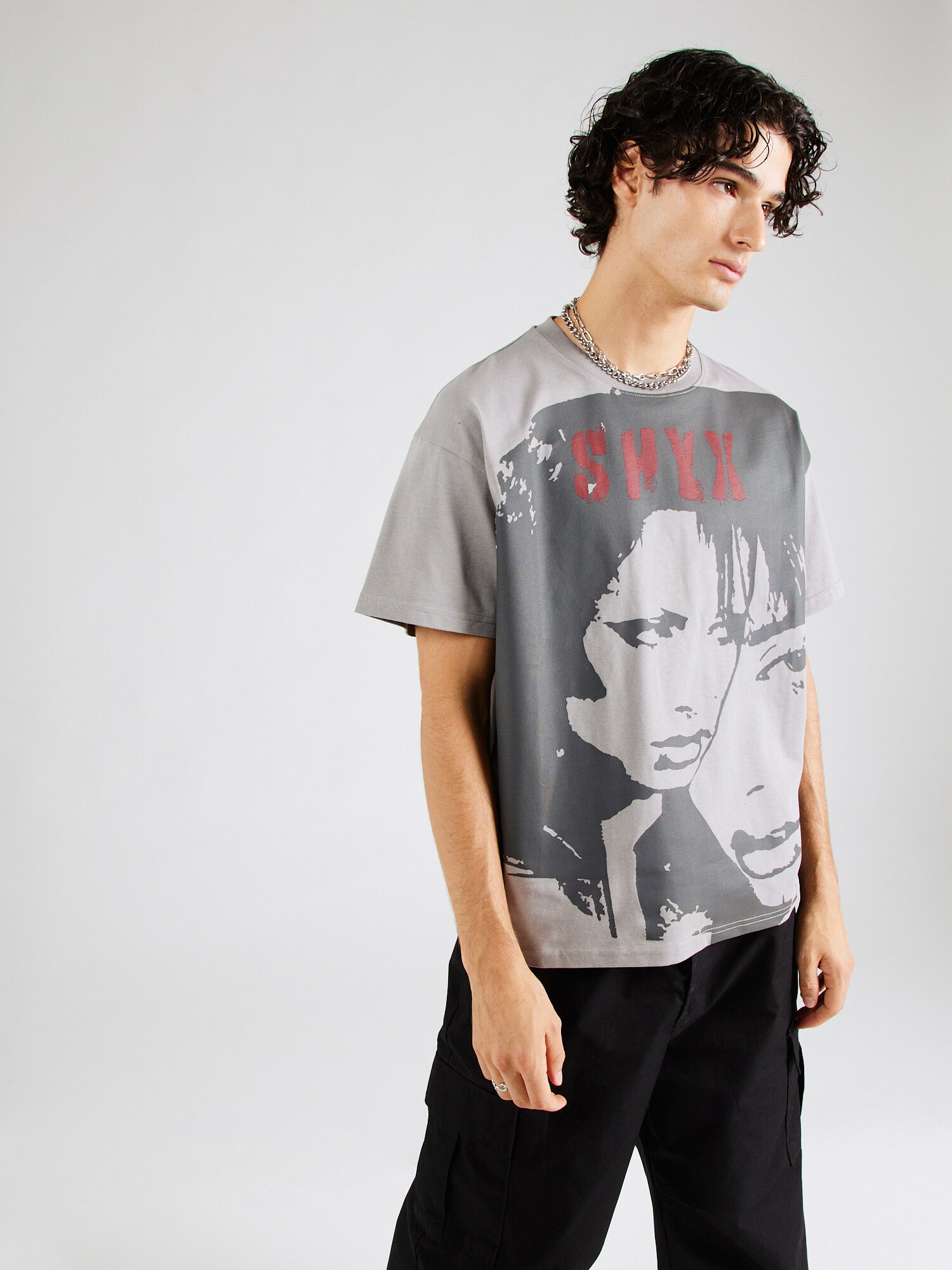 Thumbnail - T-Shirt
