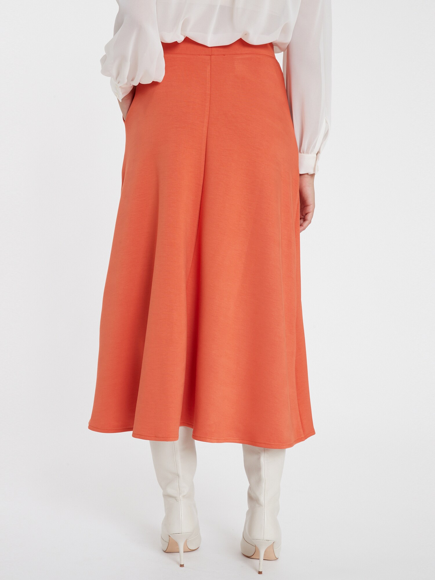 Thumbnail - Ana Alcazar Rock Sekiny