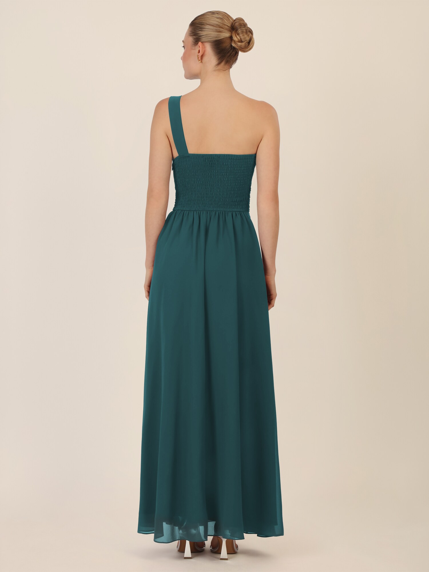Thumbnail - Abendkleid