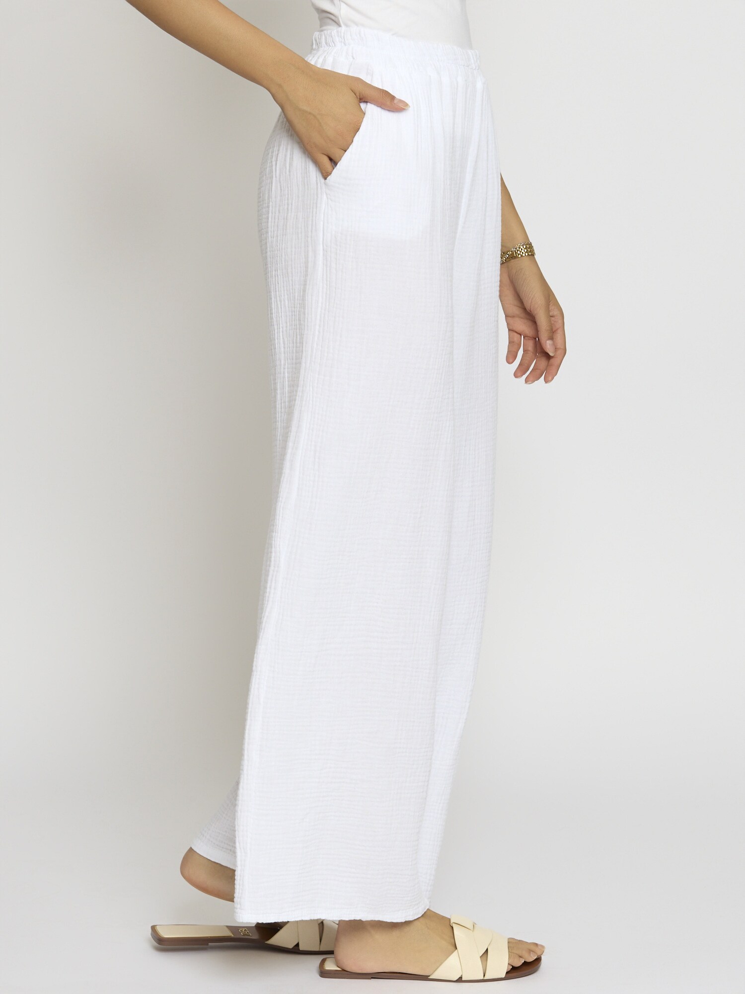 Thumbnail - Lilavie Hose Edaa