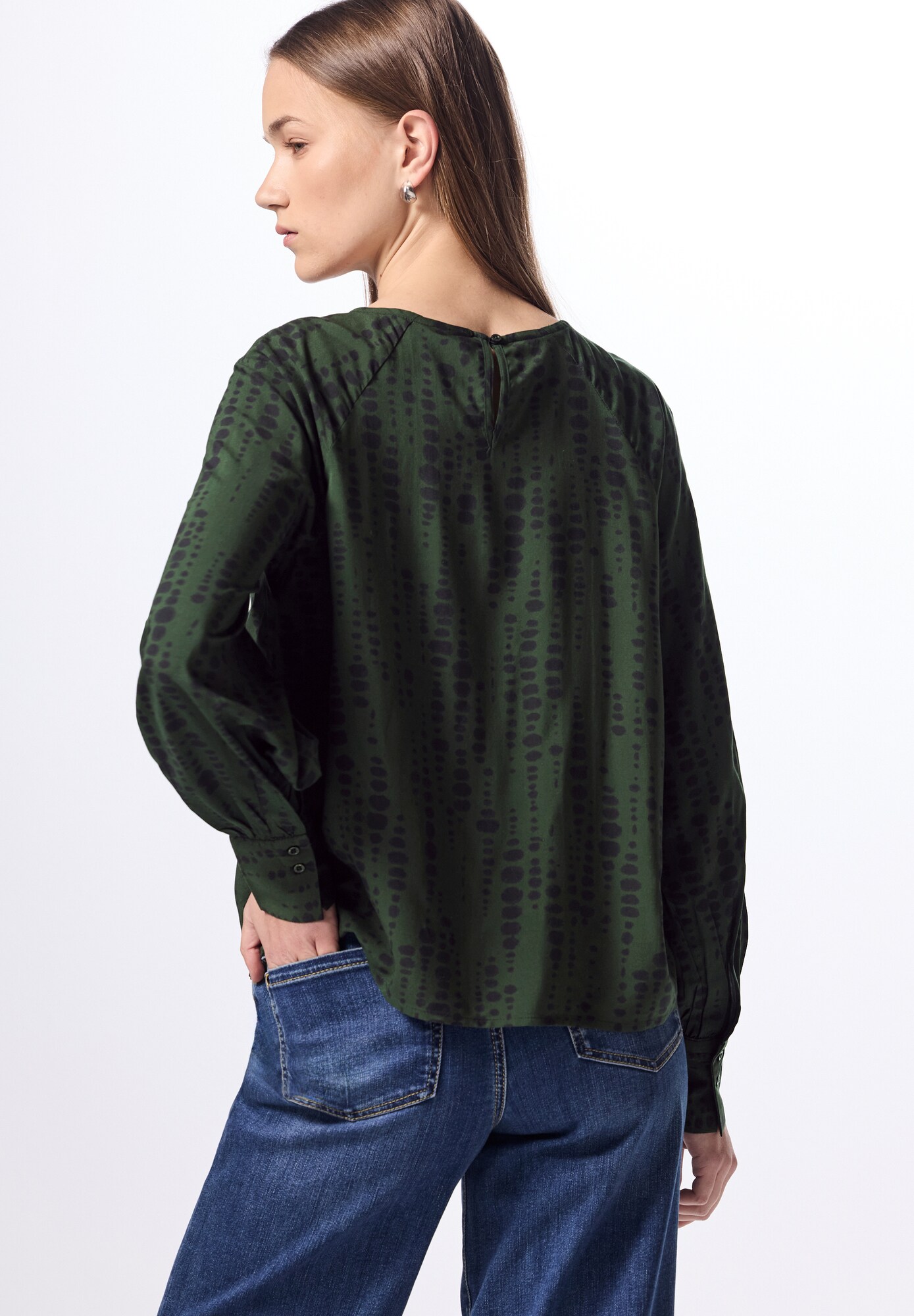 Thumbnail - Shirt