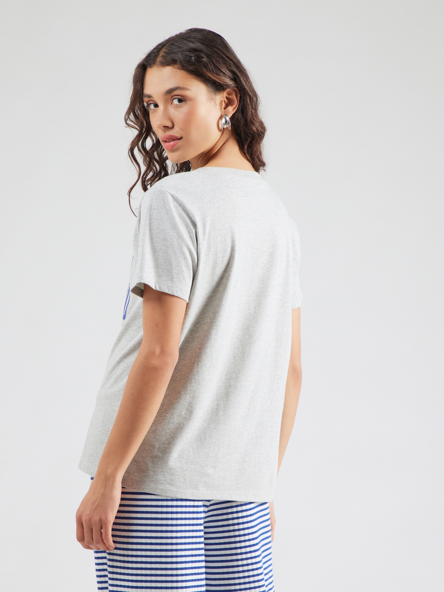 Thumbnail - T-Shirt